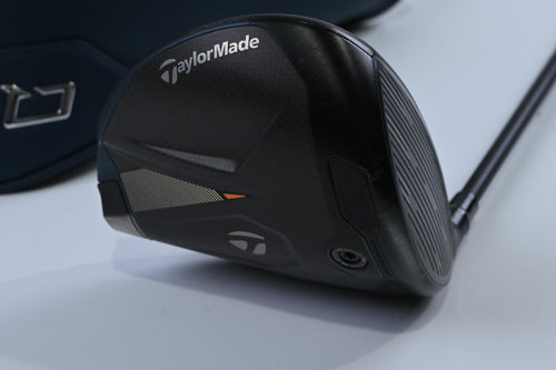 TaylorMade Qi4D Max Driver / 10.5 Degree / Stiff Flex REAX Blue 50 Shaft