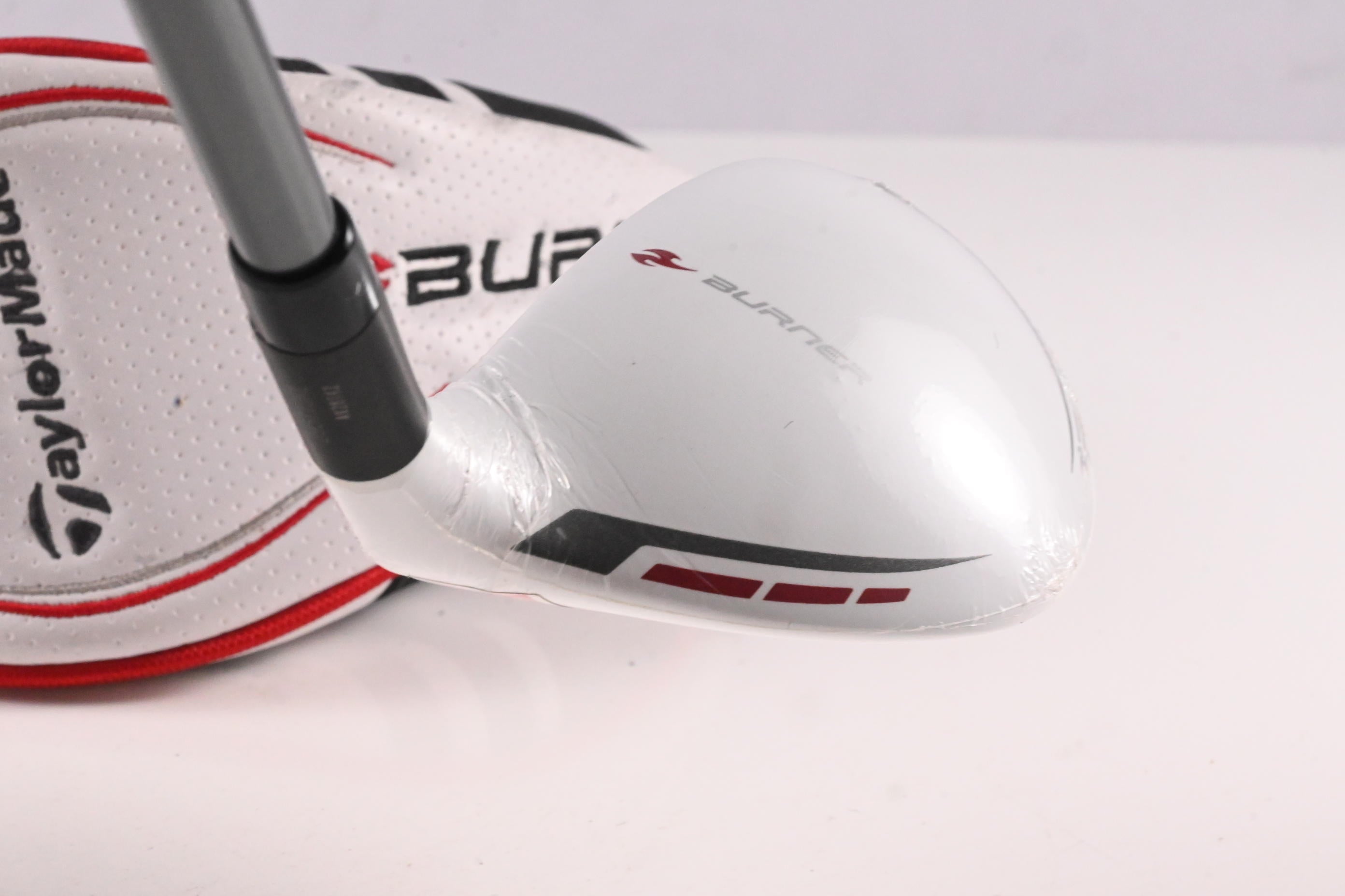Taylormade Burner Superfast 2.0 #3 Hybrid / 18 Degree / Stiff Flex Reax 60