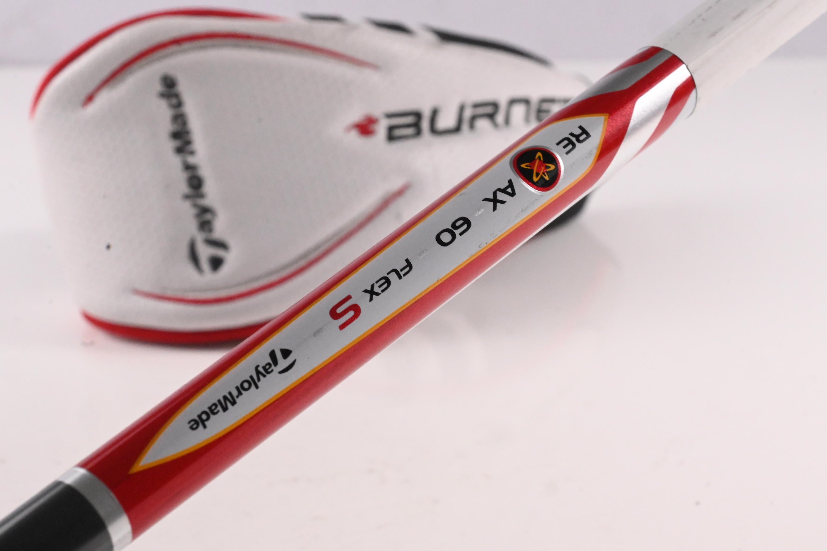 Taylormade Burner Superfast 2.0 #3 Hybrid / 18 Degree / Stiff Flex Reax 60