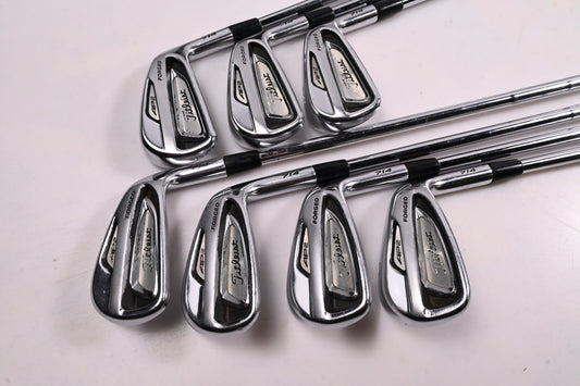 Titleist 714 AP2 Irons / 4-PW / Stiff Flex Dynamic Gold S300 Shafts
