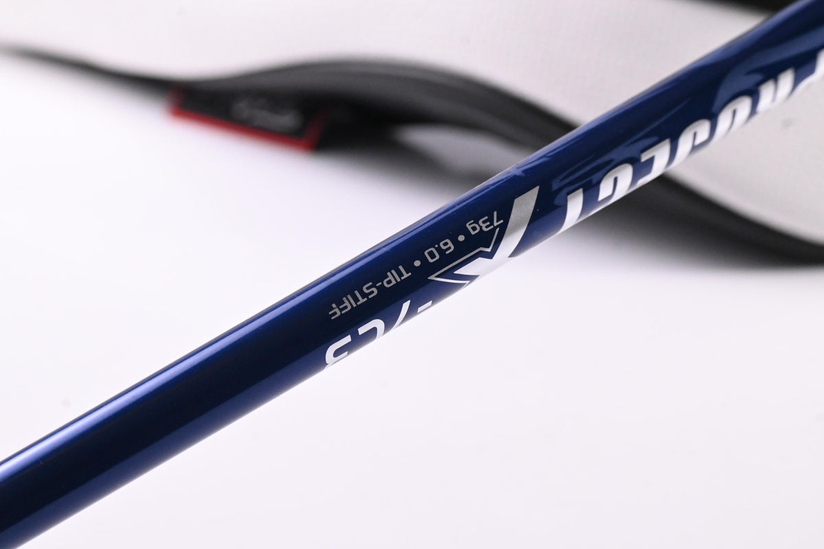 Titleist GT2 Driver / 11 Degree / Stiff Flex Project X -7C3 73 Shaft