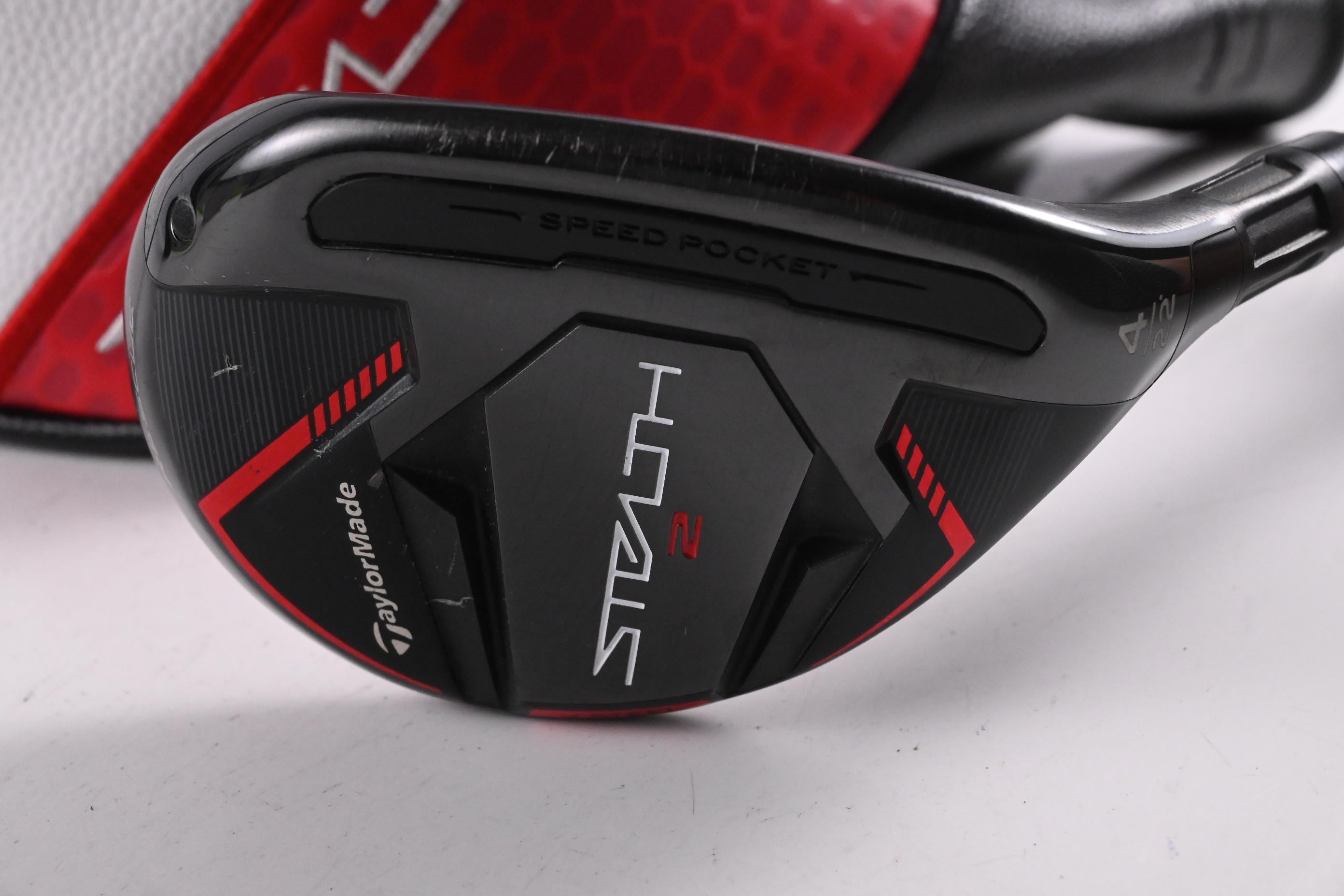 Taylormade Stealth 2 #4 Hybrid / 22 Degree / Regular Flex Fujikura Pro 60 Shaft