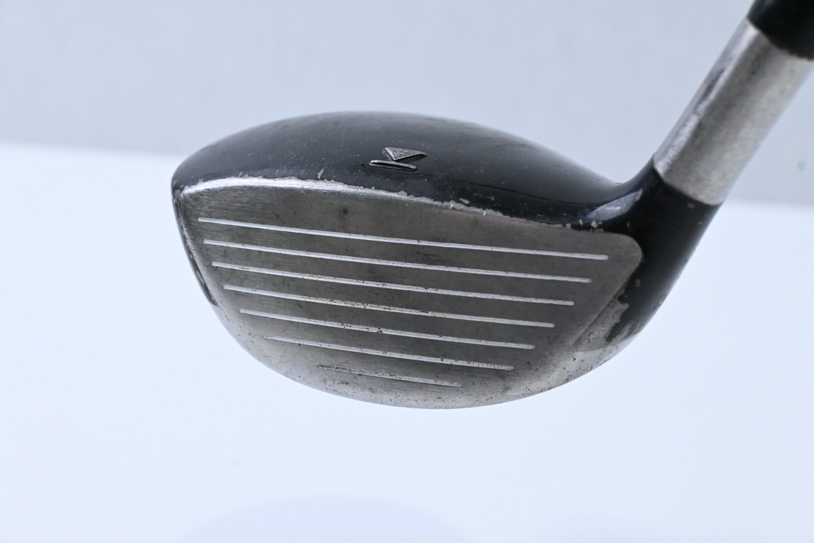Titleist 906 F2 #3 Wood / 15 Degree / Regular Flex Aldila NV 75 Shaft