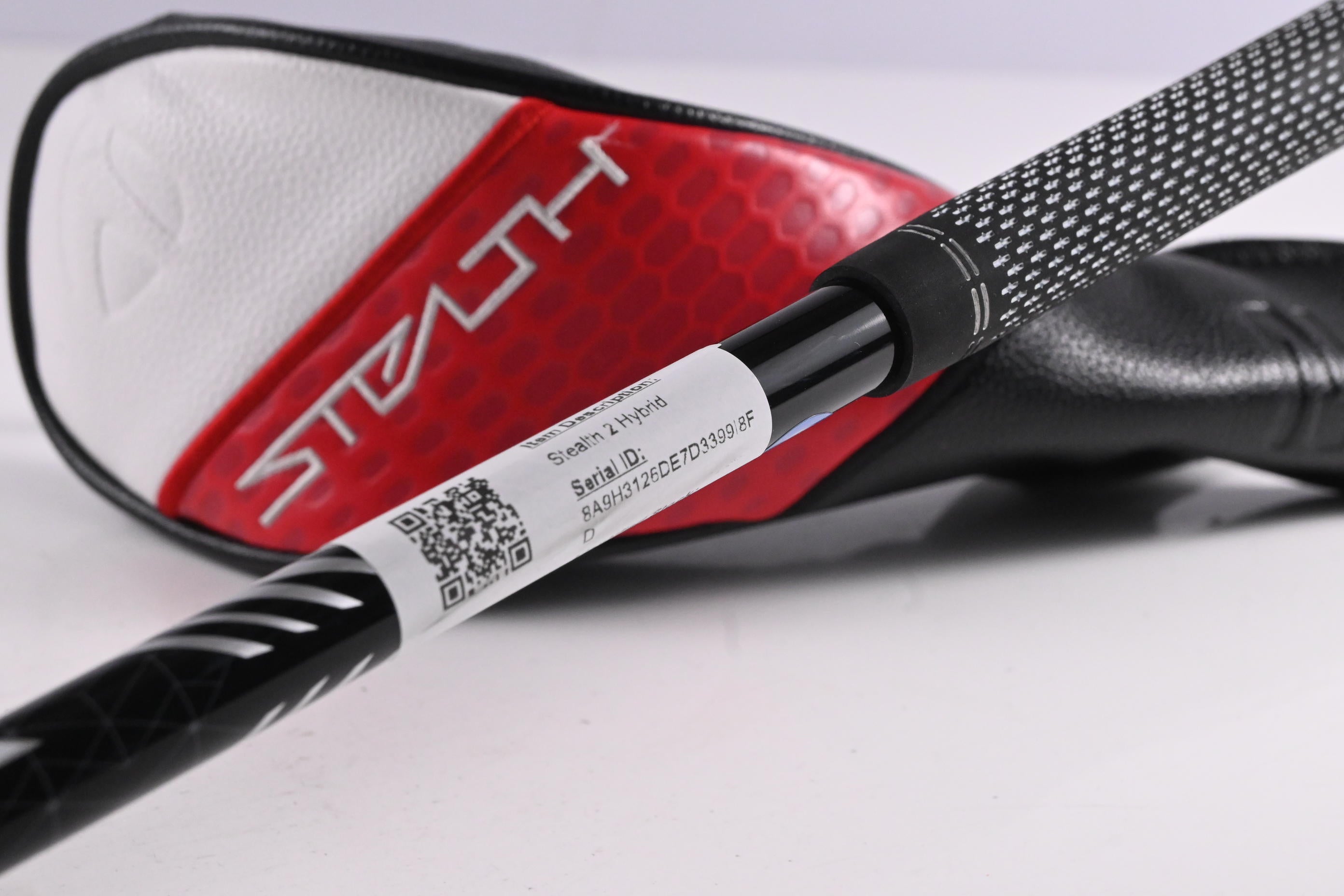 Taylormade Stealth 2 #4 Hybrid / 22 Degree / Regular Flex Fujikura Pro 60 Shaft