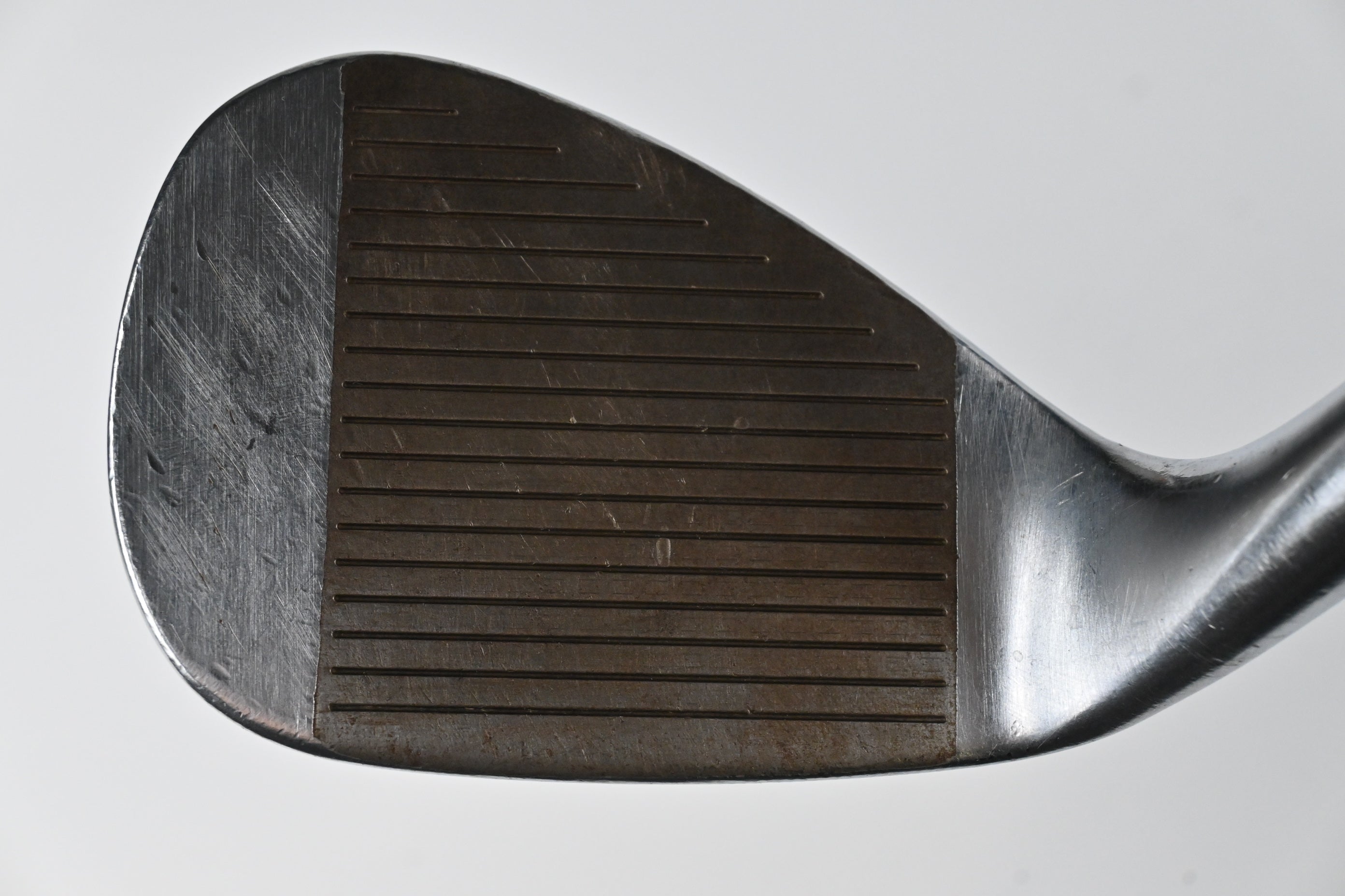 Taylormade Milled Grind Sand Wedge / 54 Degree / X-Flex KBS Tour 130 Shaft