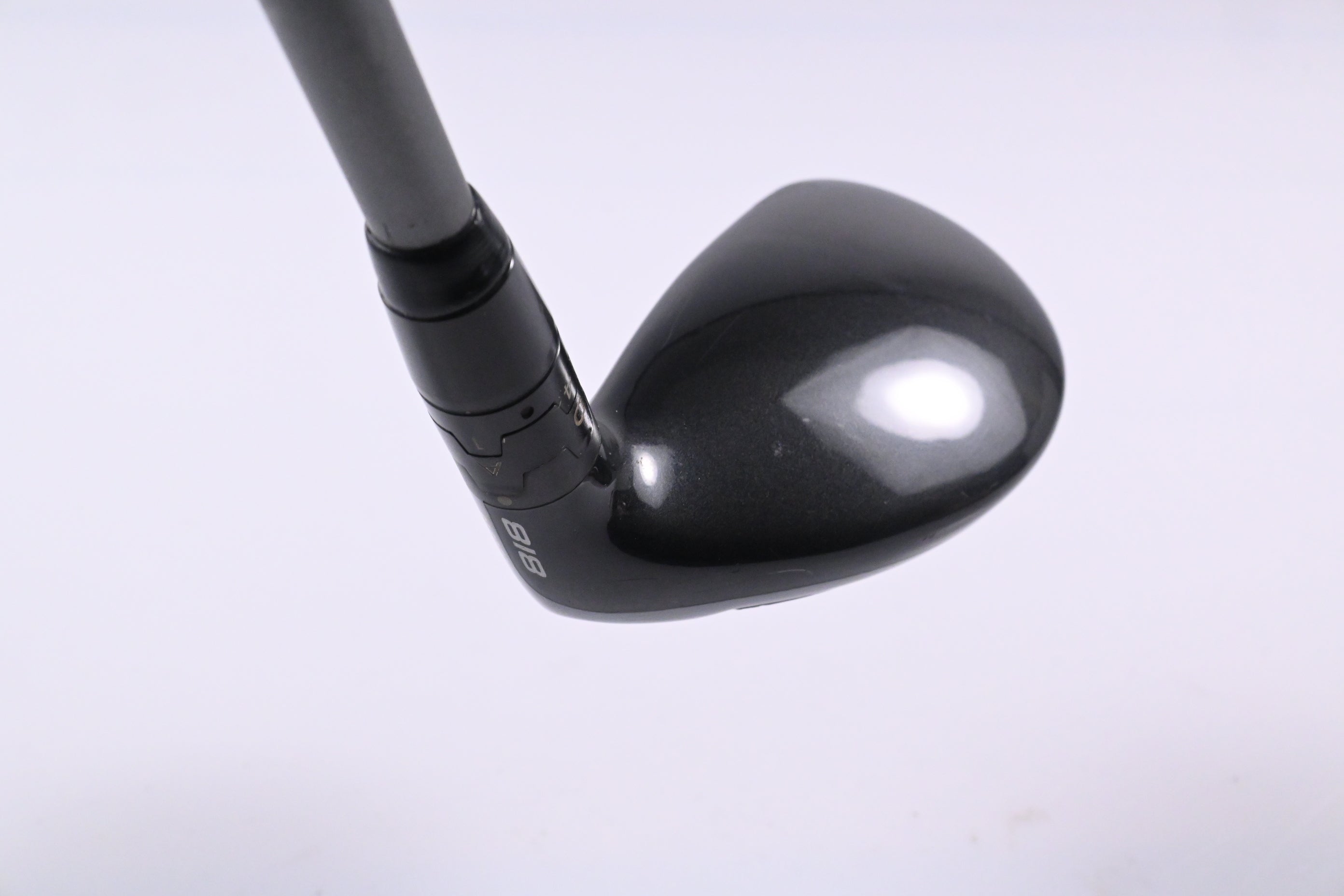 Titleist 818 H2 #3 Hybrid / 19 Degree / Regular Flex Fujikura Air Speeder 50