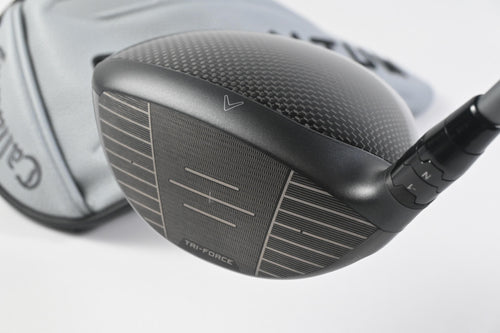 Callaway Quantum Max Driver / 9 Degree / Stiff Flex Denali Frost Silver 60 Shaft