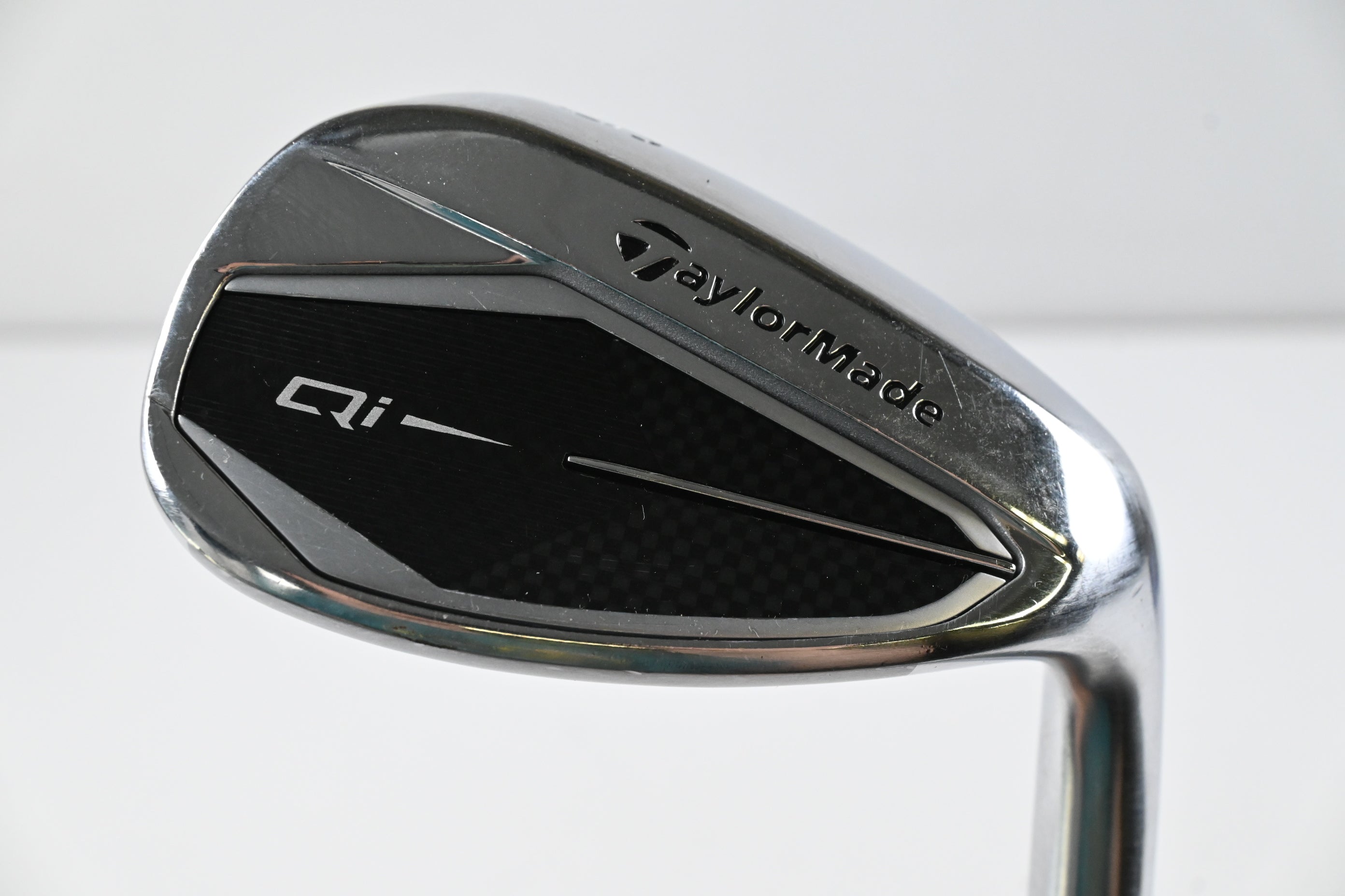 Taylormade Qi Sand Wedge / 54 Degree / Regular Flex KBS MAX MT 85 Shaft