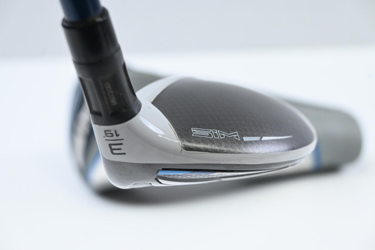 Taylormade SIM Max #3 Hybrid / 19 Degree / Stiff Flex Fujikura Ventus Blue 7