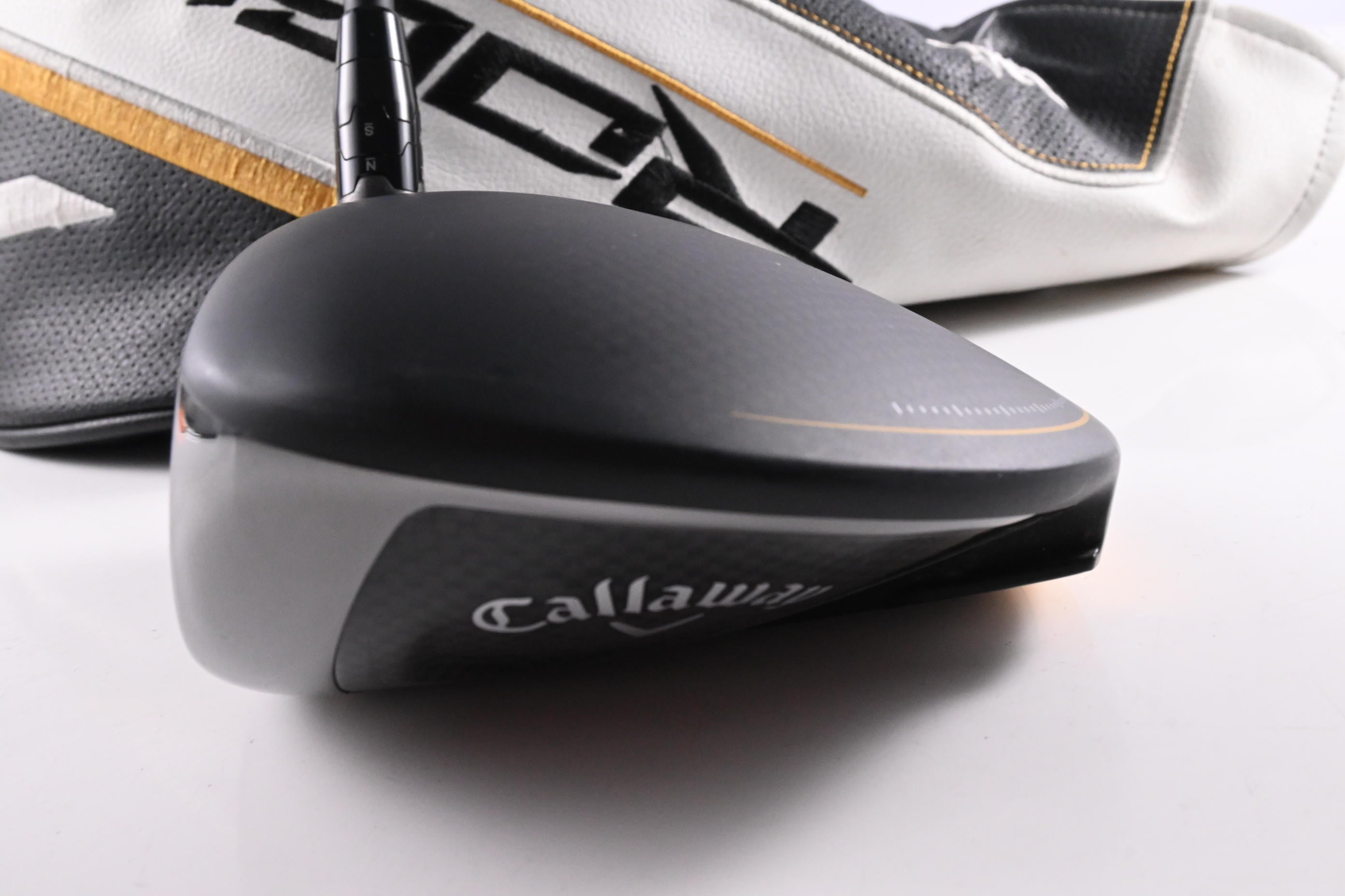 Left Hand Callaway Rogue ST MAX D Driver / 10.5 Degree / Senior Flex Cypher 40