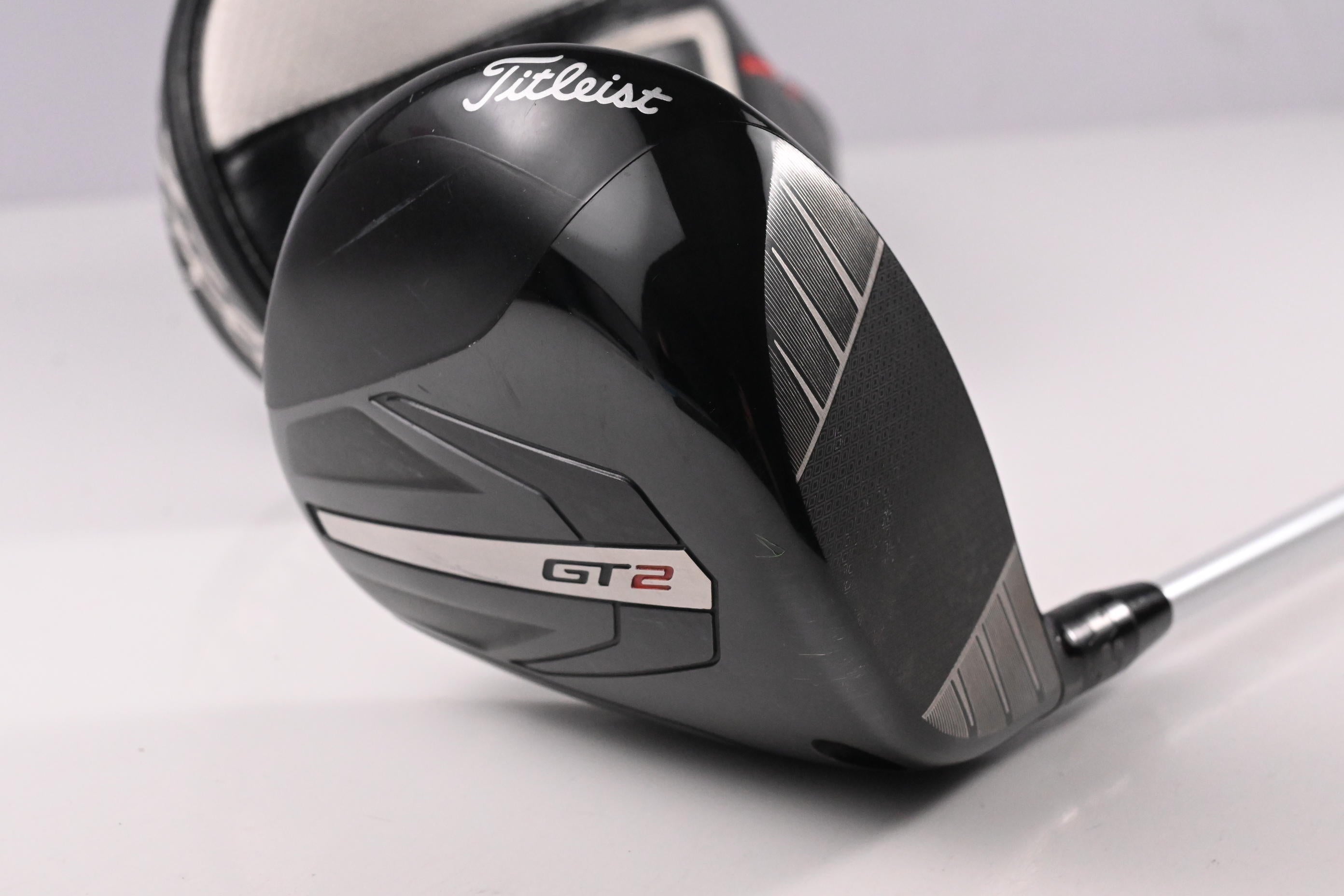 Titleist GT2 Driver / 9 Degree / Regular Flex Aldila Rogue Silver 70 Shaft