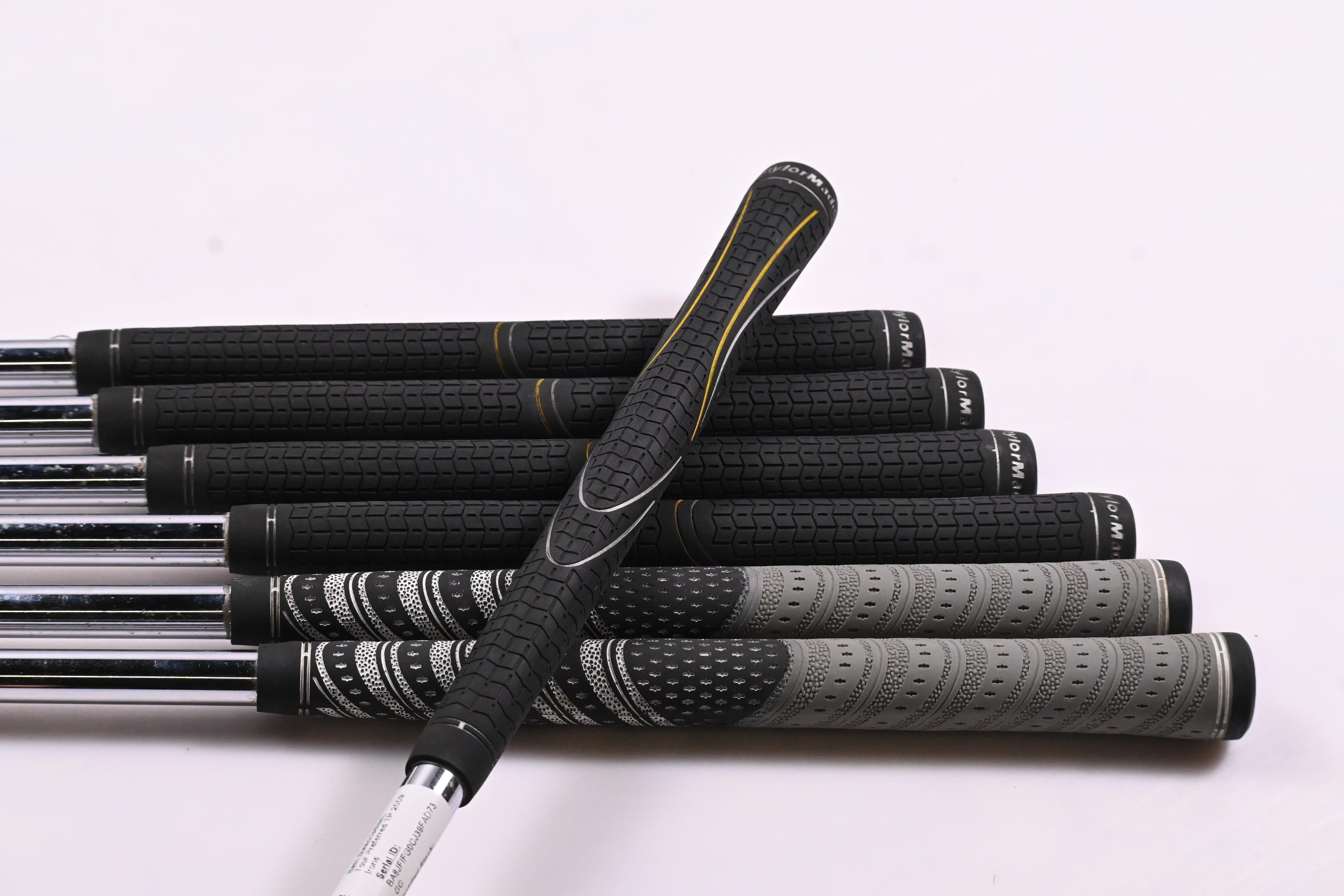 Taylormade Tour Preferred TP 2009 Irons / 3-9i / Regular Flex Project X Shafts