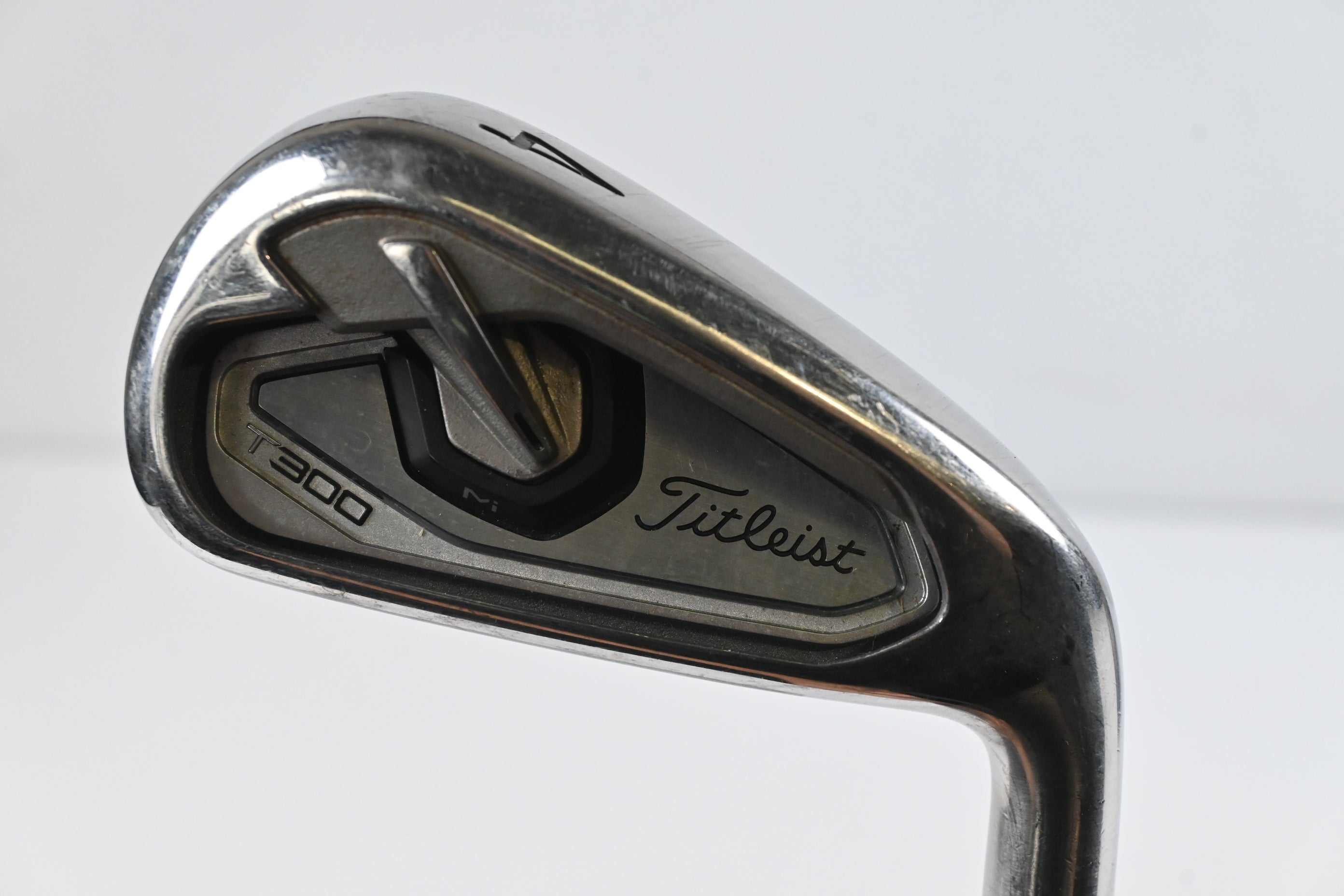 Titleist T300 2019 #4 Iron / 20 Degree / Stiff Flex AMT Black S300 Shaft