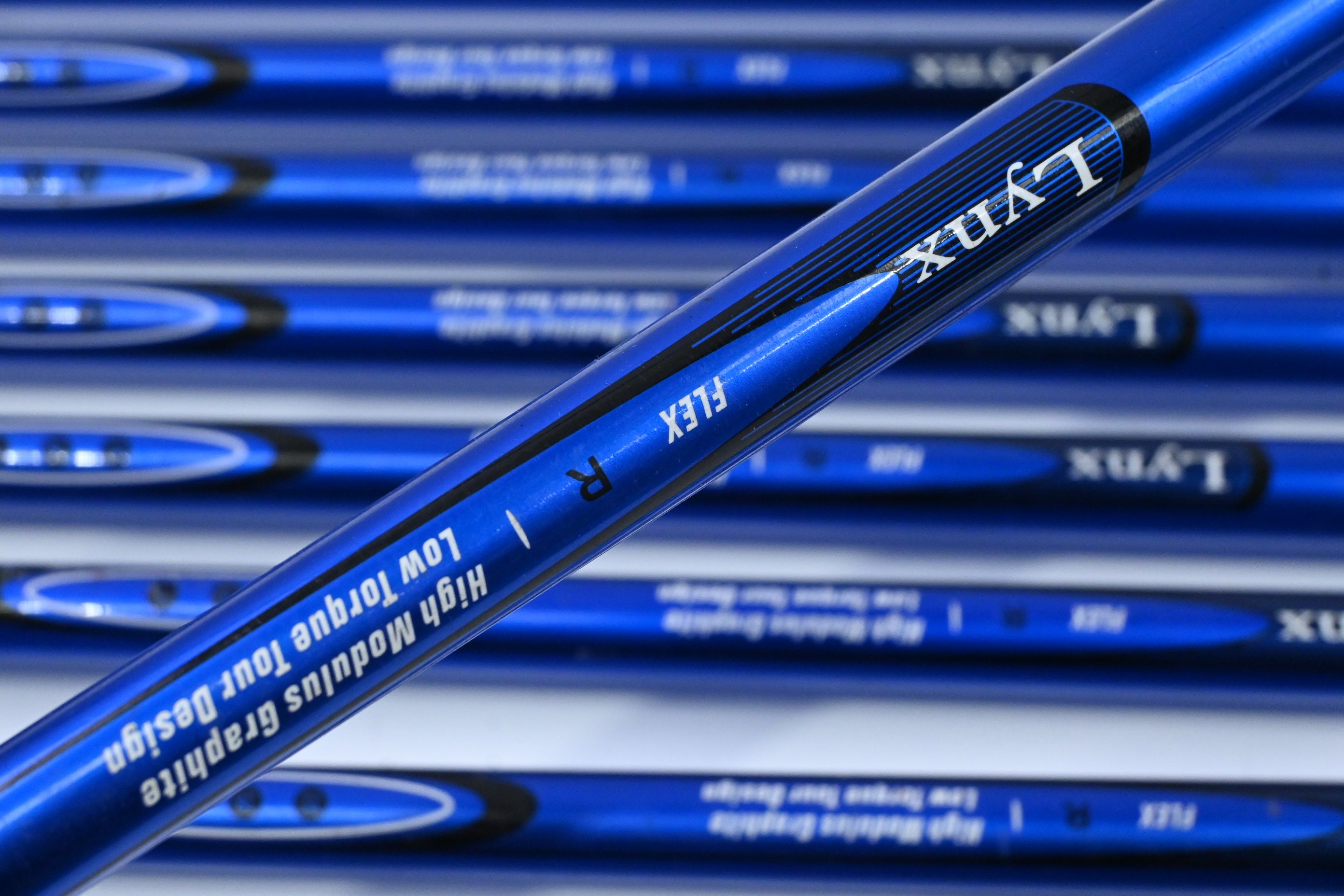 Lynx Black Cat Irons / 3-PW+SW / Regular Flex Lynx 65 Shafts