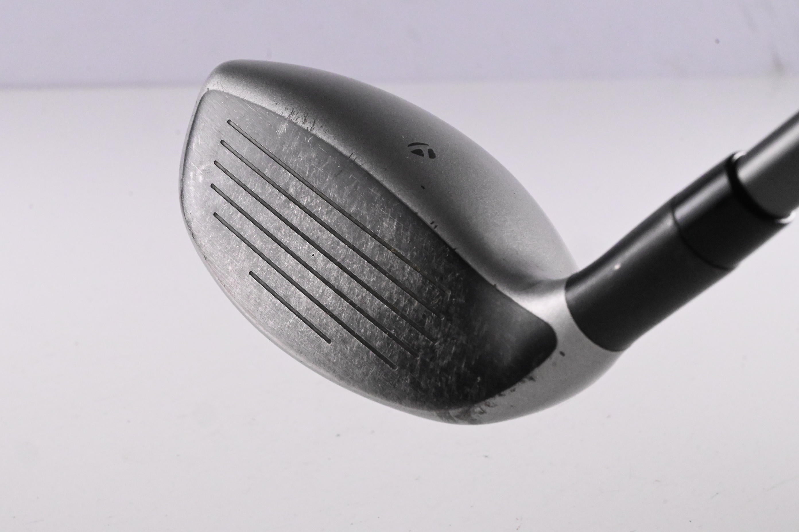 Ladies Taylormade SLDR #4 Hybrid / 22 Degree / Ladies Flex Fujikura Speeder 62