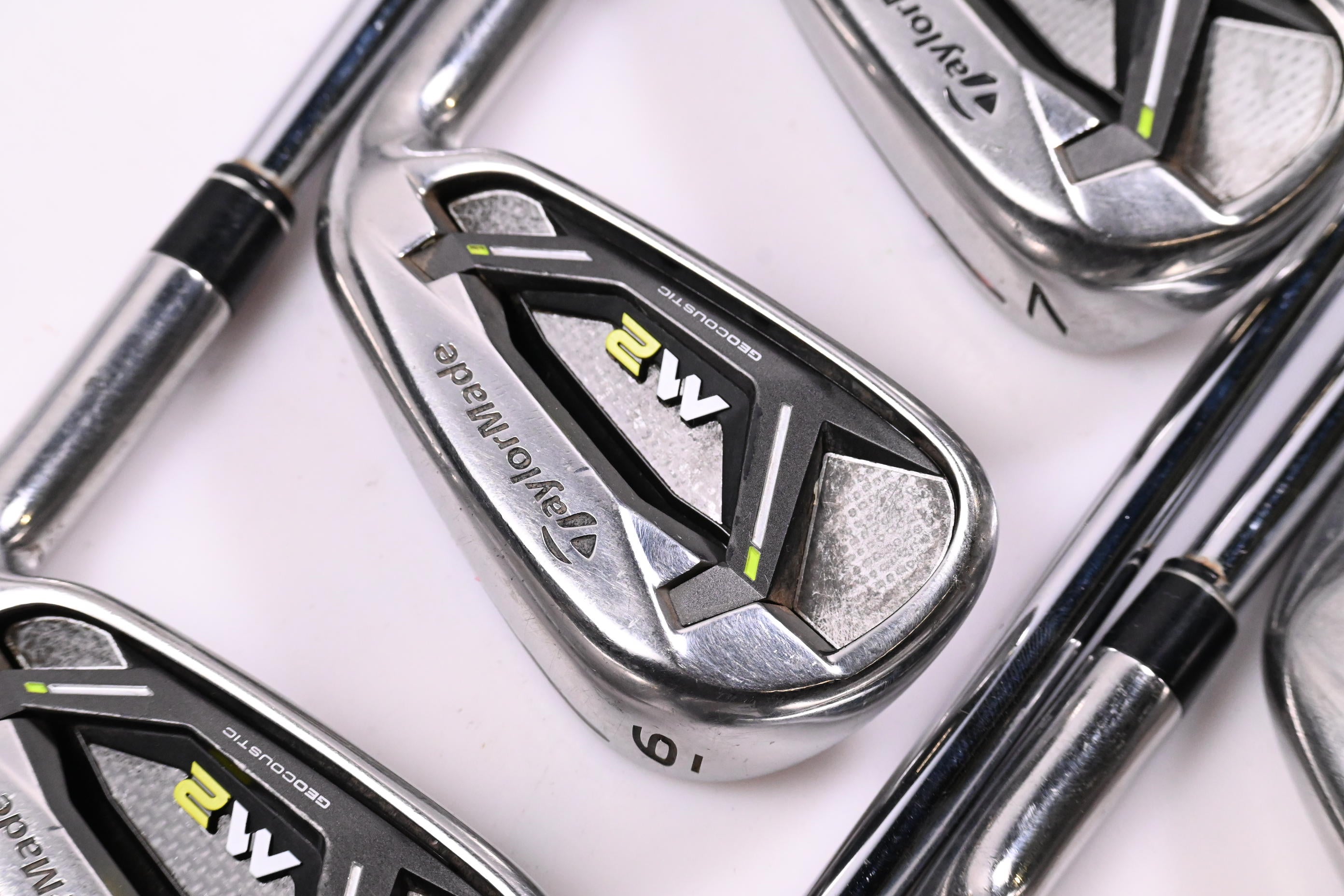 Taylormade M2 2017 Irons / 5-PW+SW / Regular Flex Reax 88 Shafts