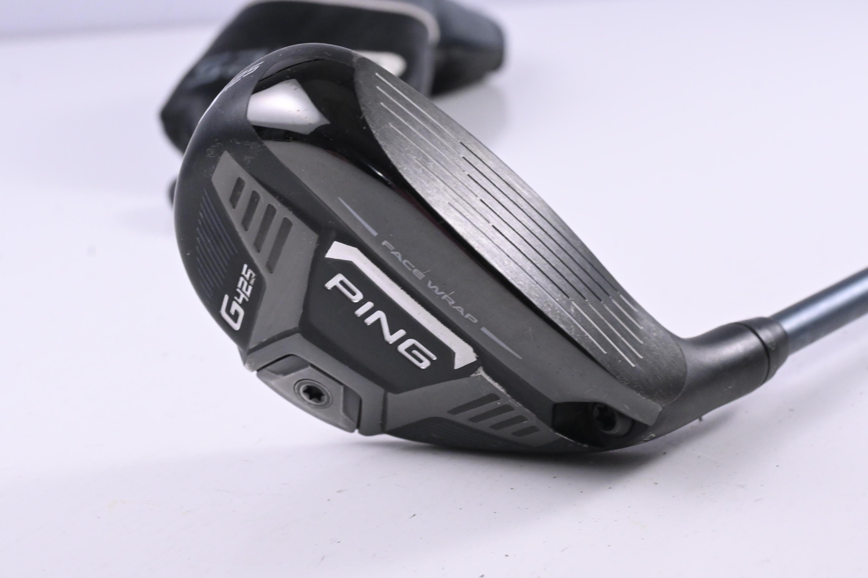 Ping G425 #2 Hybrid / 17 Degree / Regular Flex Ping Alta CB Slate 70 Shaft