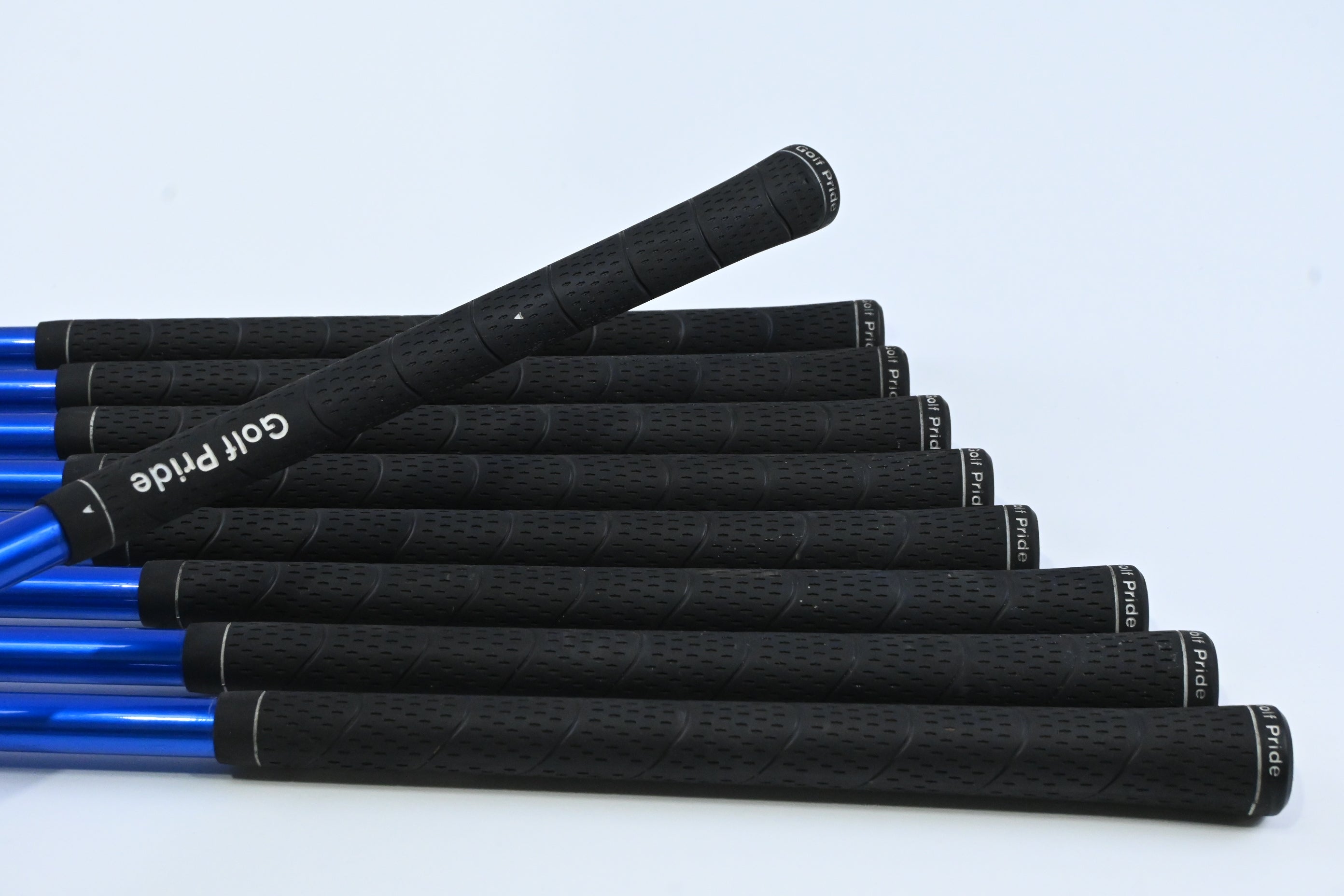 Lynx Black Cat Irons / 3-PW+SW / Regular Flex Lynx 65 Shafts
