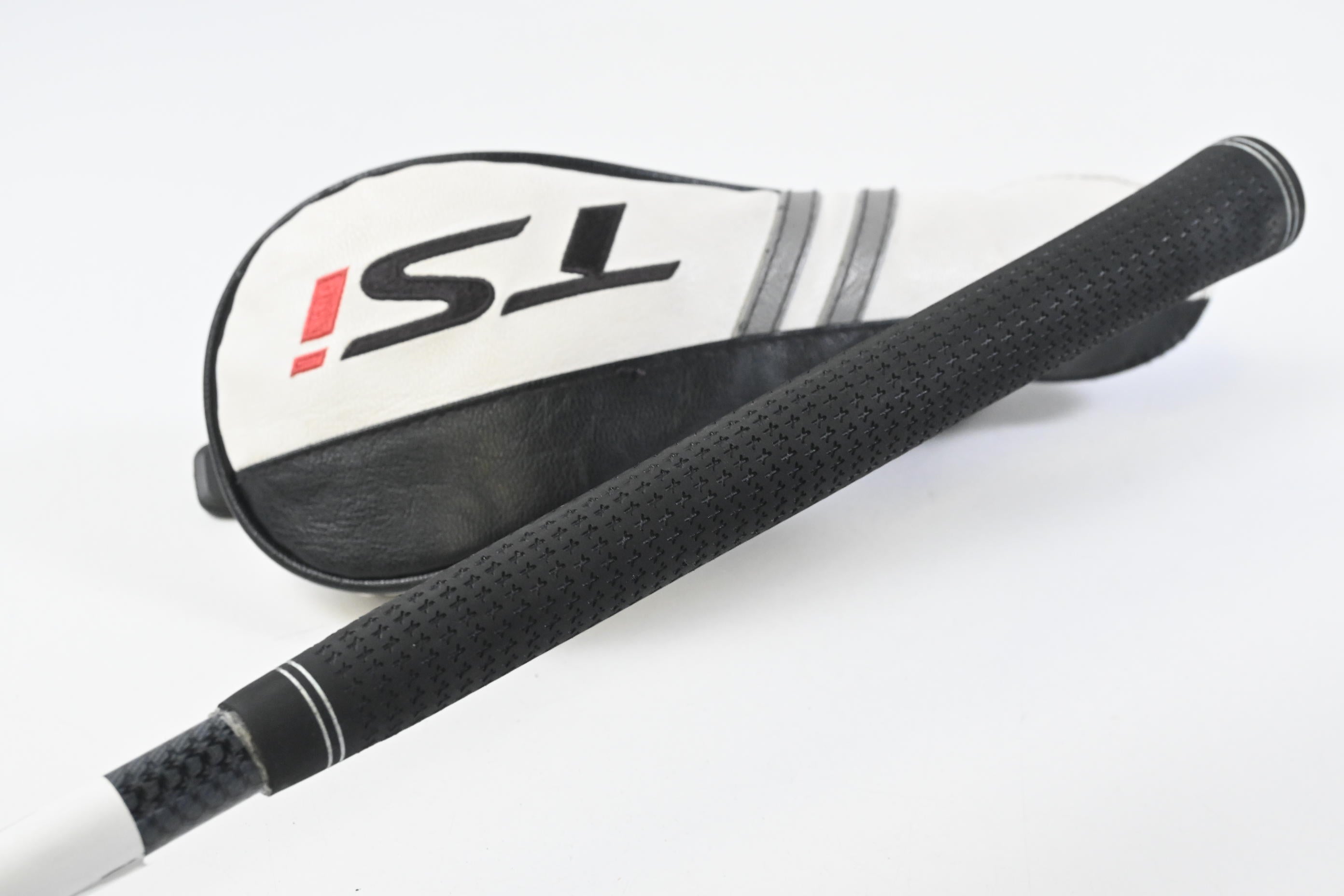Titleist TS3 #3 Wood / 15 Degree / Regular Flex Tensei AV Blue 65 Shaft