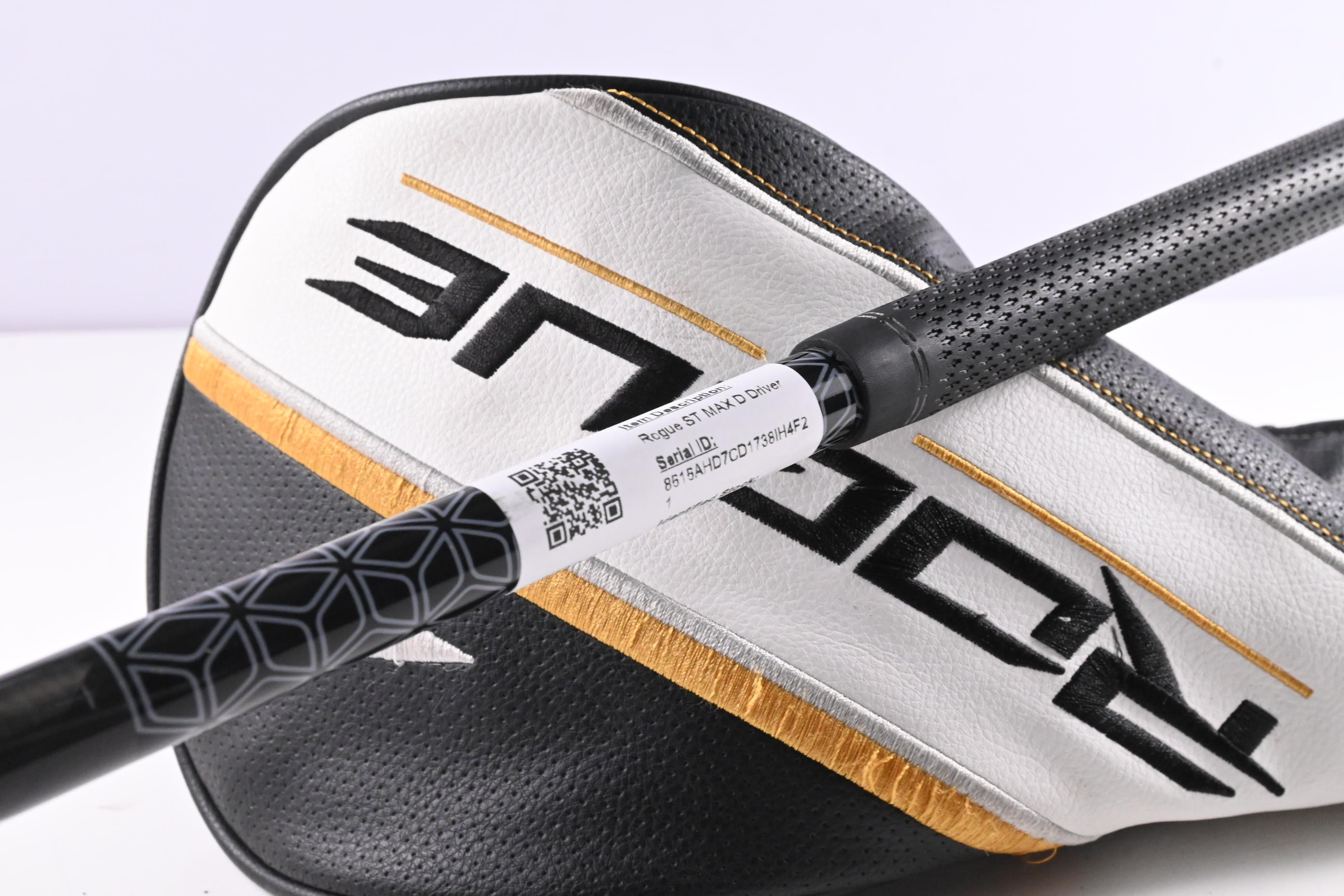 Left Hand Callaway Rogue ST MAX D Driver / 10.5 Degree / Senior Flex Cypher 40