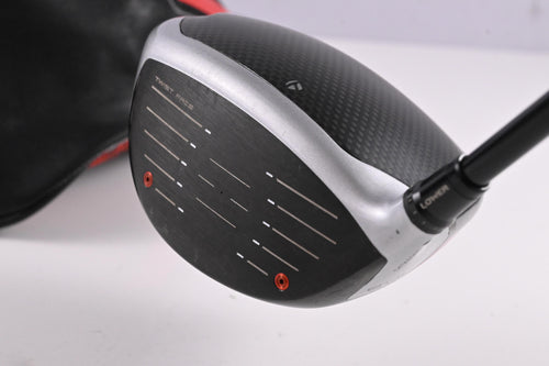 Taylormade M6 Driver / 10.5 Degree / Stiff Flex Fujikura Atmos Black 6 Shaft