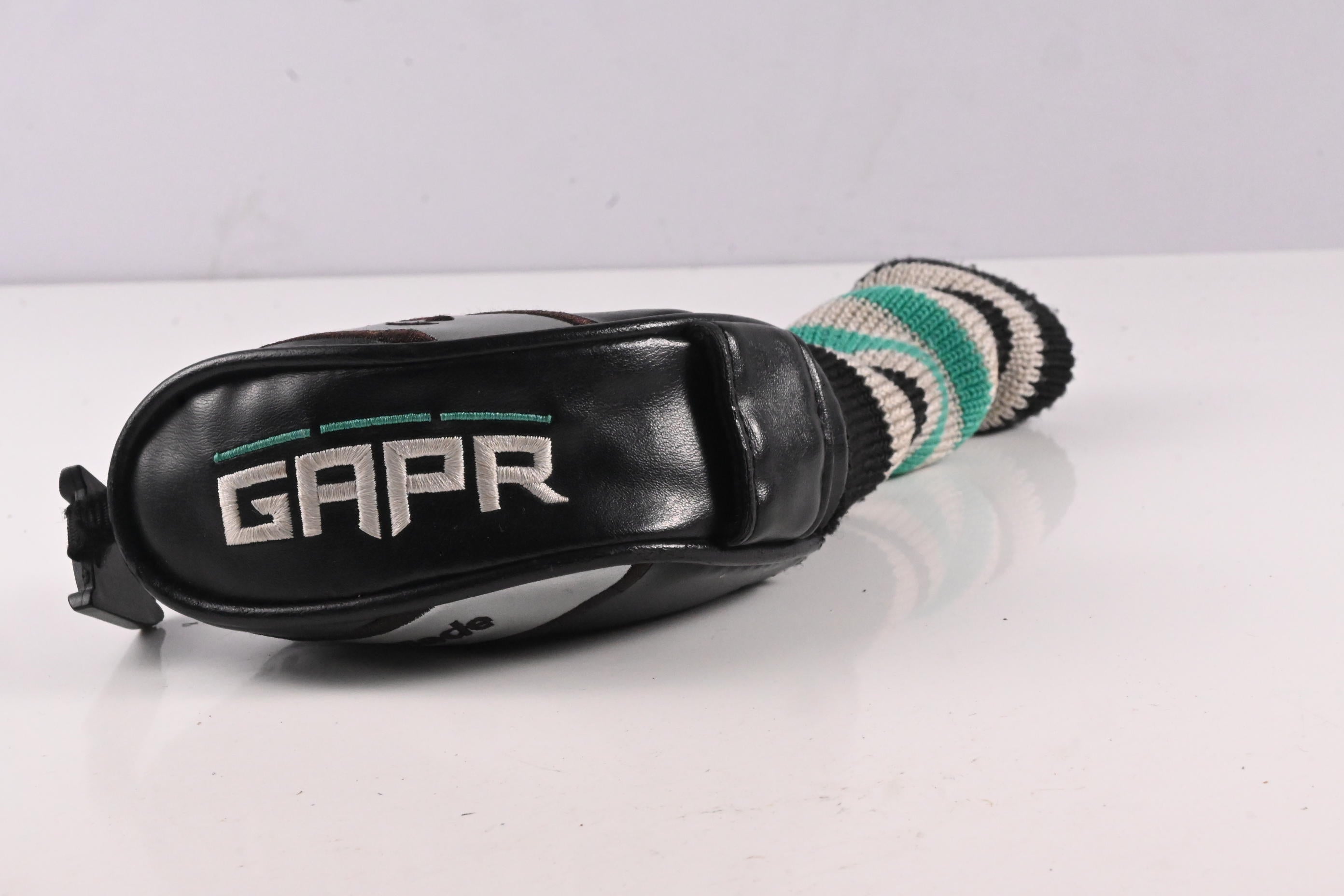 Taylormade GAPR Hi #4 Hybrid / 22 Degree / Stiff Flex KBS Hybrid 80 Shaft
