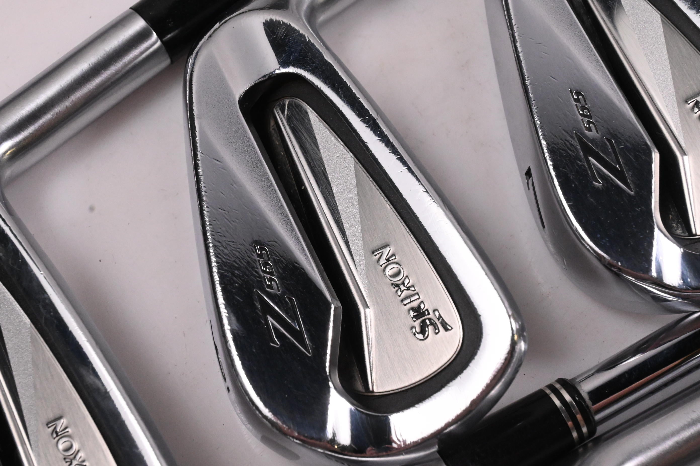 Srixon Z-565 Irons / 5-PW / Stiff Flex N.S.Pro 980GH Shafts
