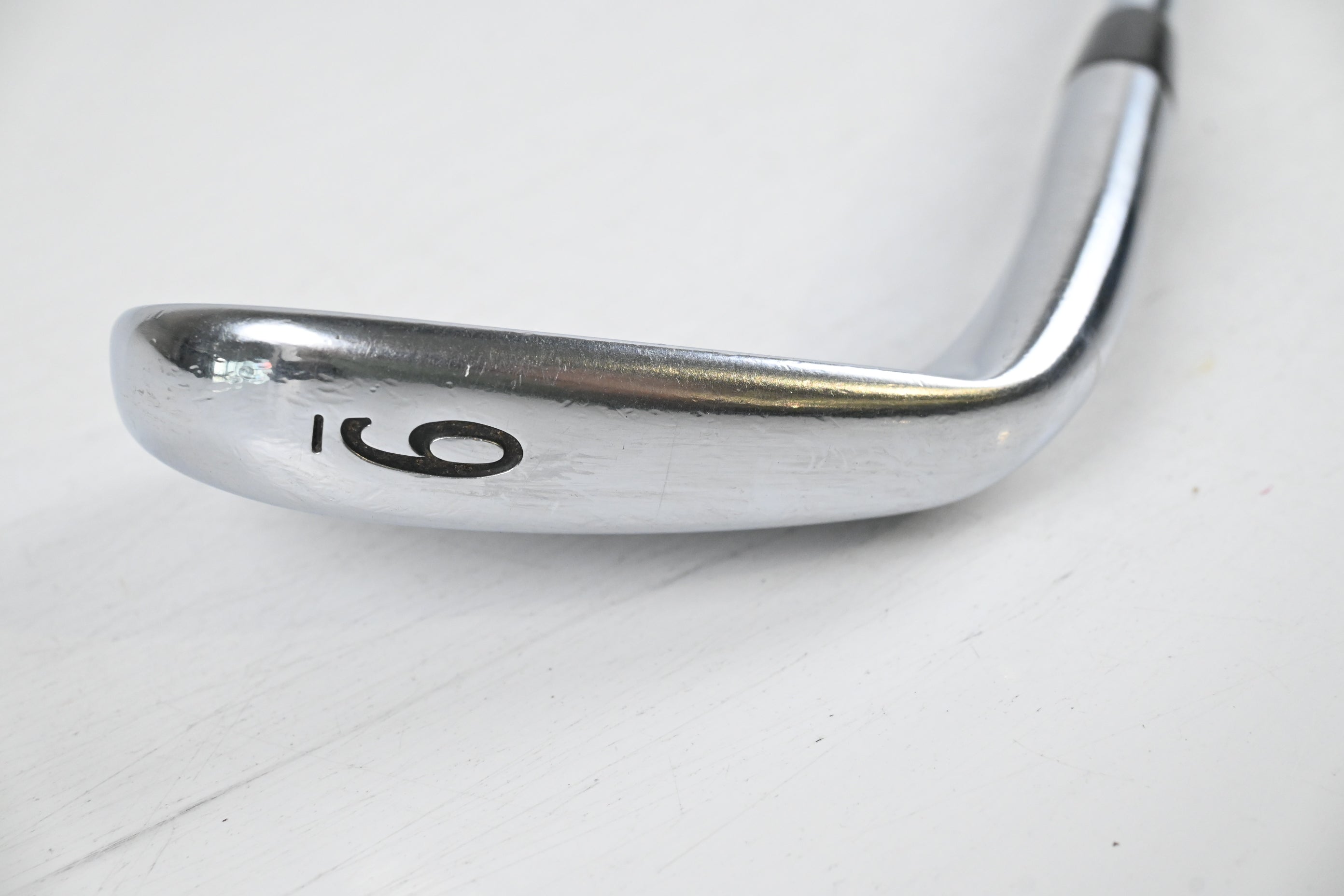 Titleist 716 CB #9 Iron / Stiff Flex Dynamic Gold AMT S300 Shaft