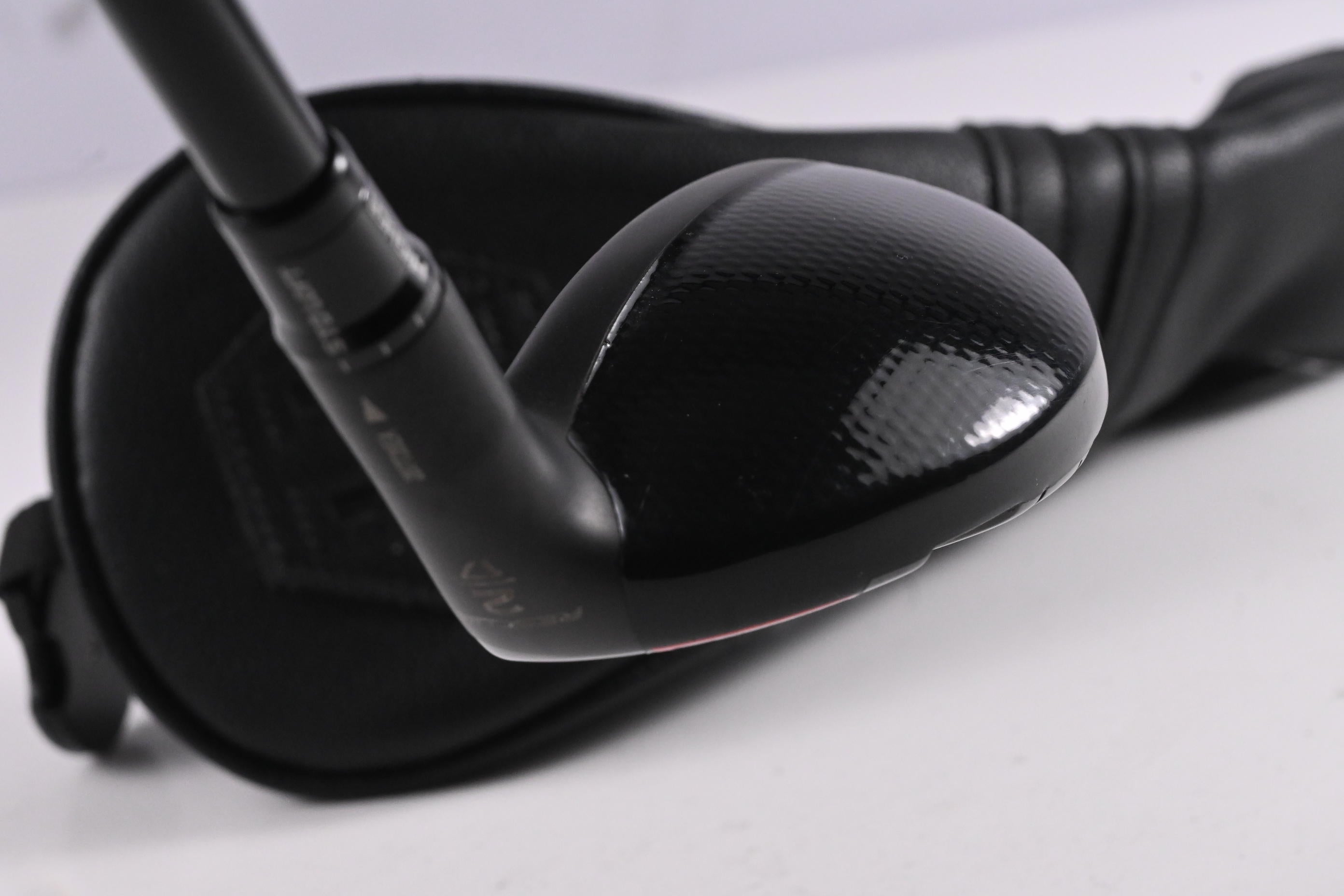Taylormade Stealth 2 Plus #2 Hybrid / 17 Degree / Stiff Flex Kai'li Red 85 Shaft