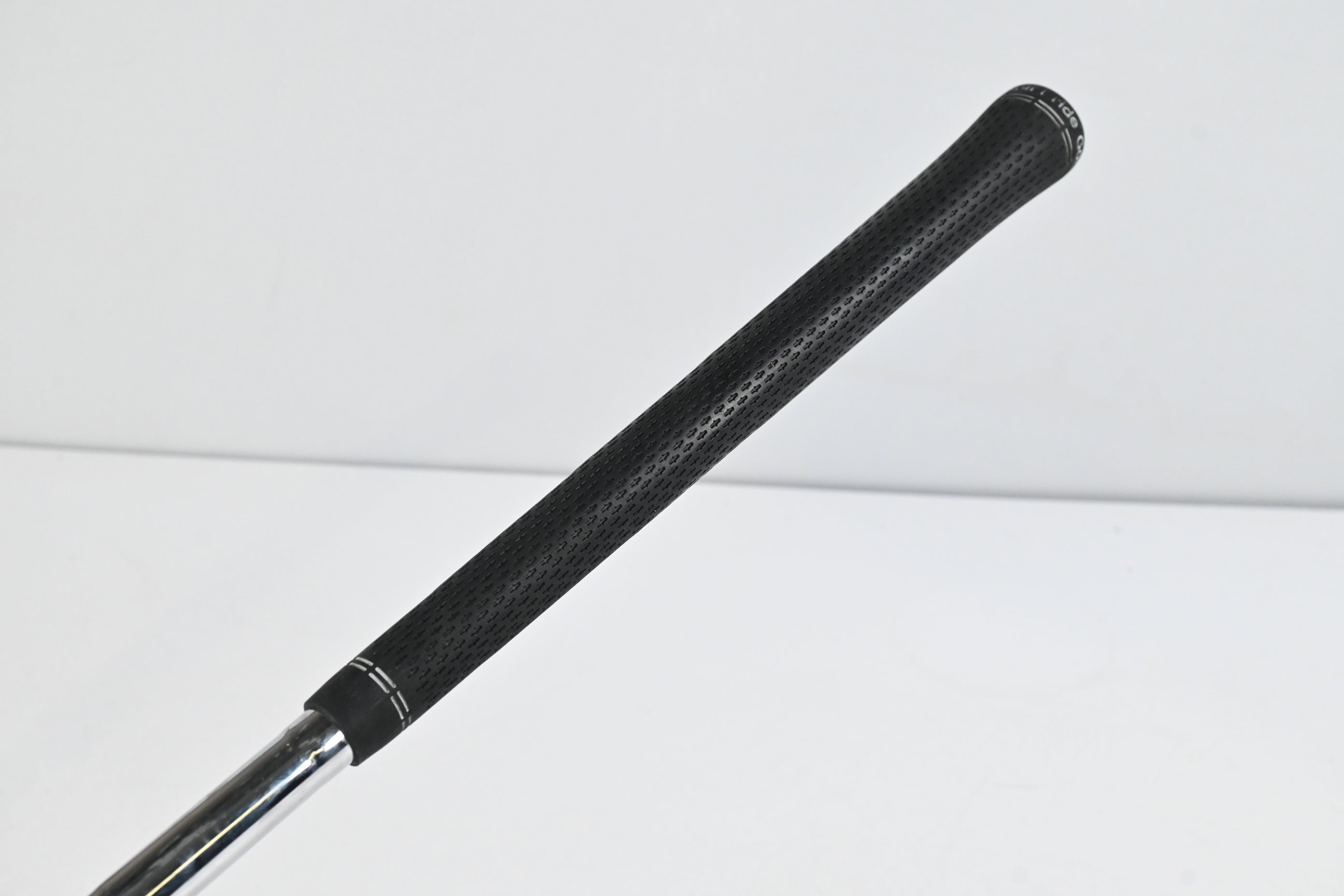 Titleist 716 CB #9 Iron / Stiff Flex Dynamic Gold AMT S300 Shaft