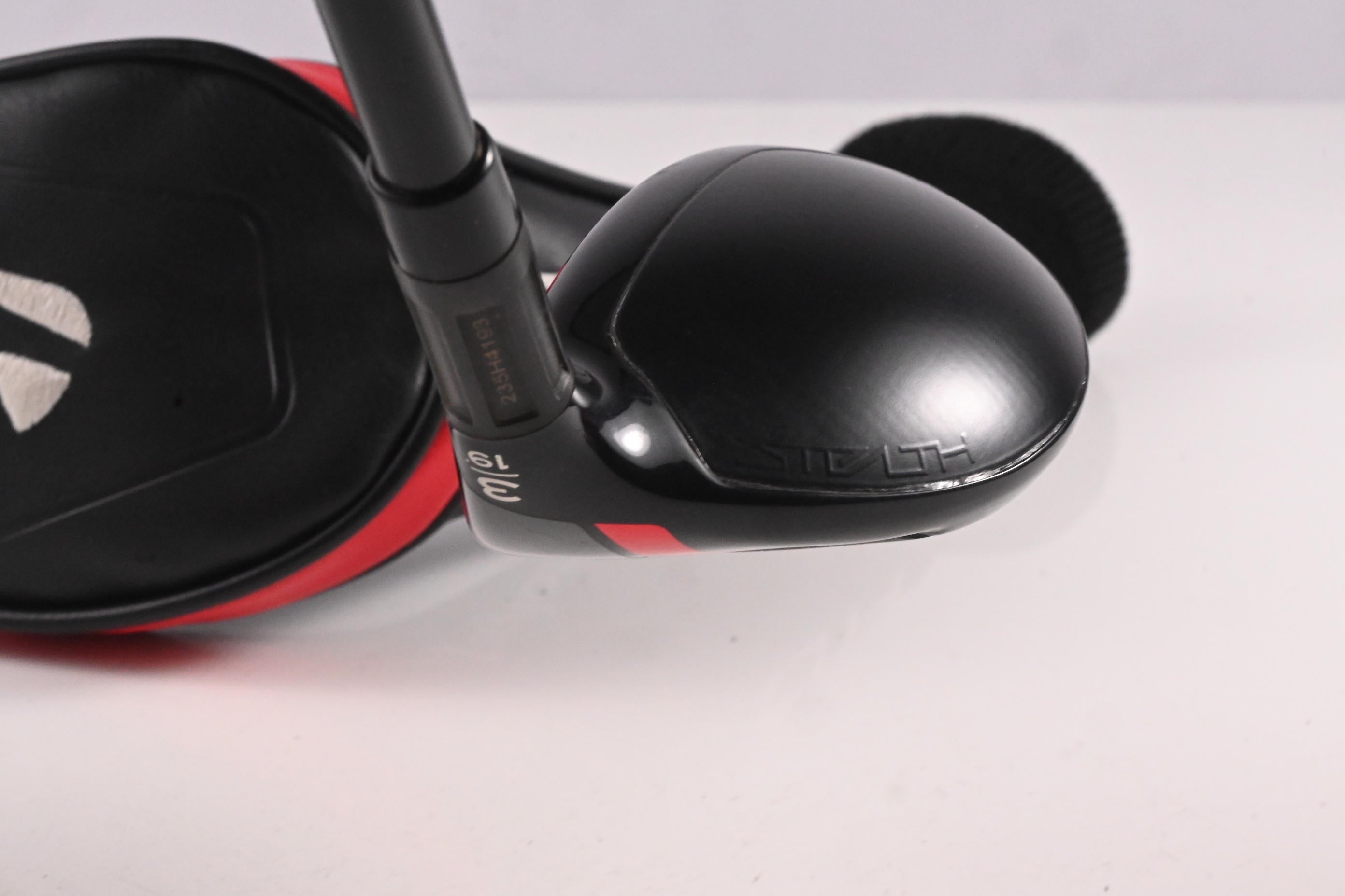 Taylormade Stealth #3 Hybrid / 19 Degree / Regular Flex Ventus Red 6 Shaft