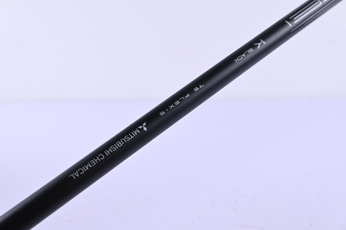Titleist TSR2 #3 Wood / 16.5 Degree / Stiff Flex Tensei 1K Black 75 Shaft