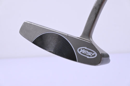 Yes! C-Groove Tracy II Putter / 35 Inch