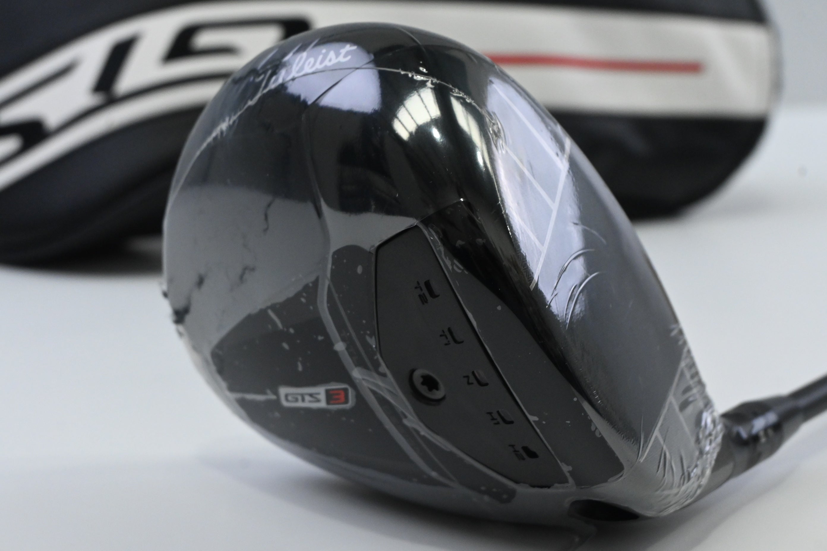 Titleist GTS3 Driver / 9 Degree / Stiff Flex Project X Titan Black 60 Shaft
