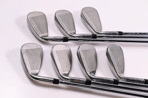 Callaway Rogue ST Max Irons / 4-PW / Regular Flex Elevate MPH 95 Shafts