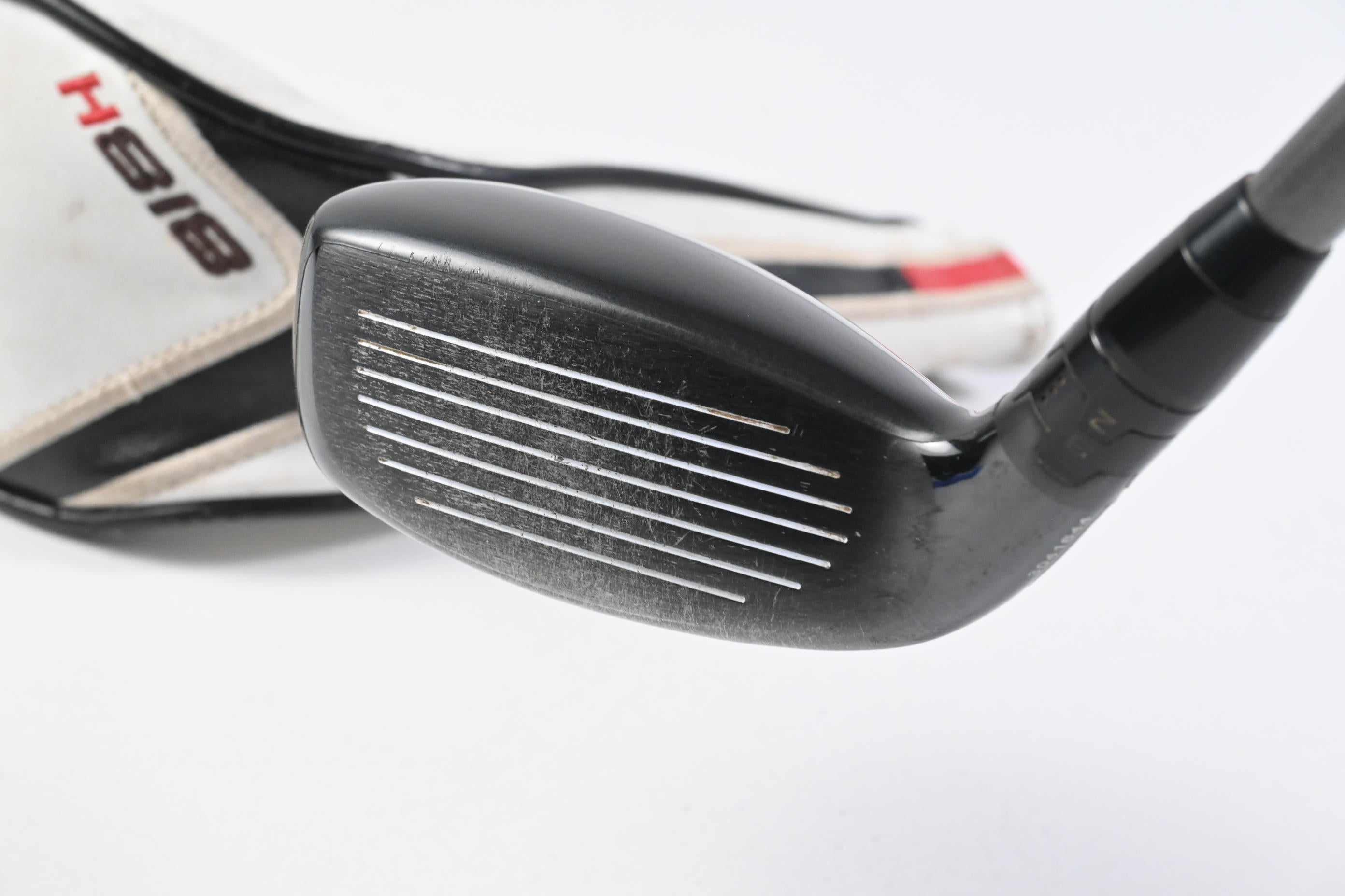 Titleist 818 H2 #3 Hybrid / 19 Degree / Stiff Flex Aldila Rogue M.AX 85 Shaft