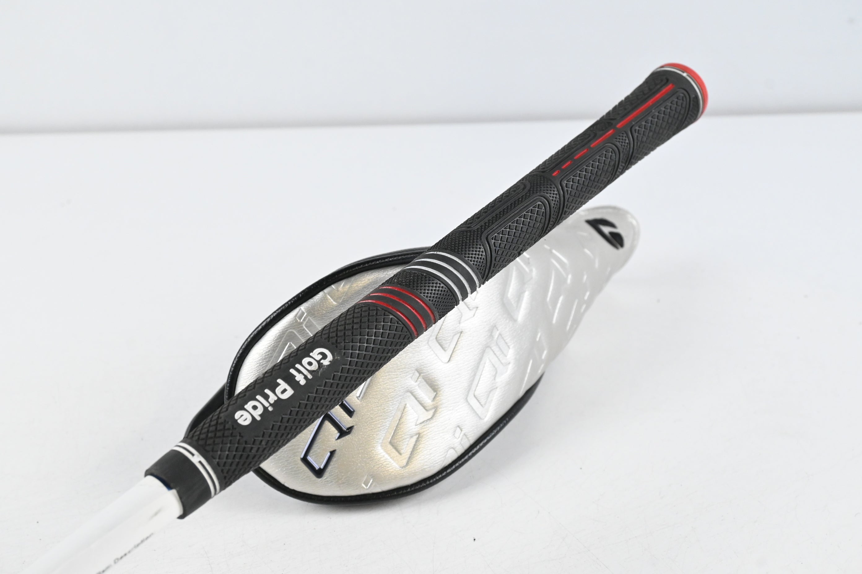 Taylormade Qi35 #5 Hybrid / 25 Degree / Stiff Flex Fujikura Ventus Blue 7 Shaft