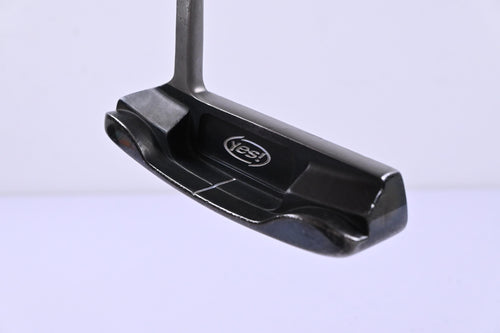 Yes! C-Groove Tracy II Putter / 35 Inch