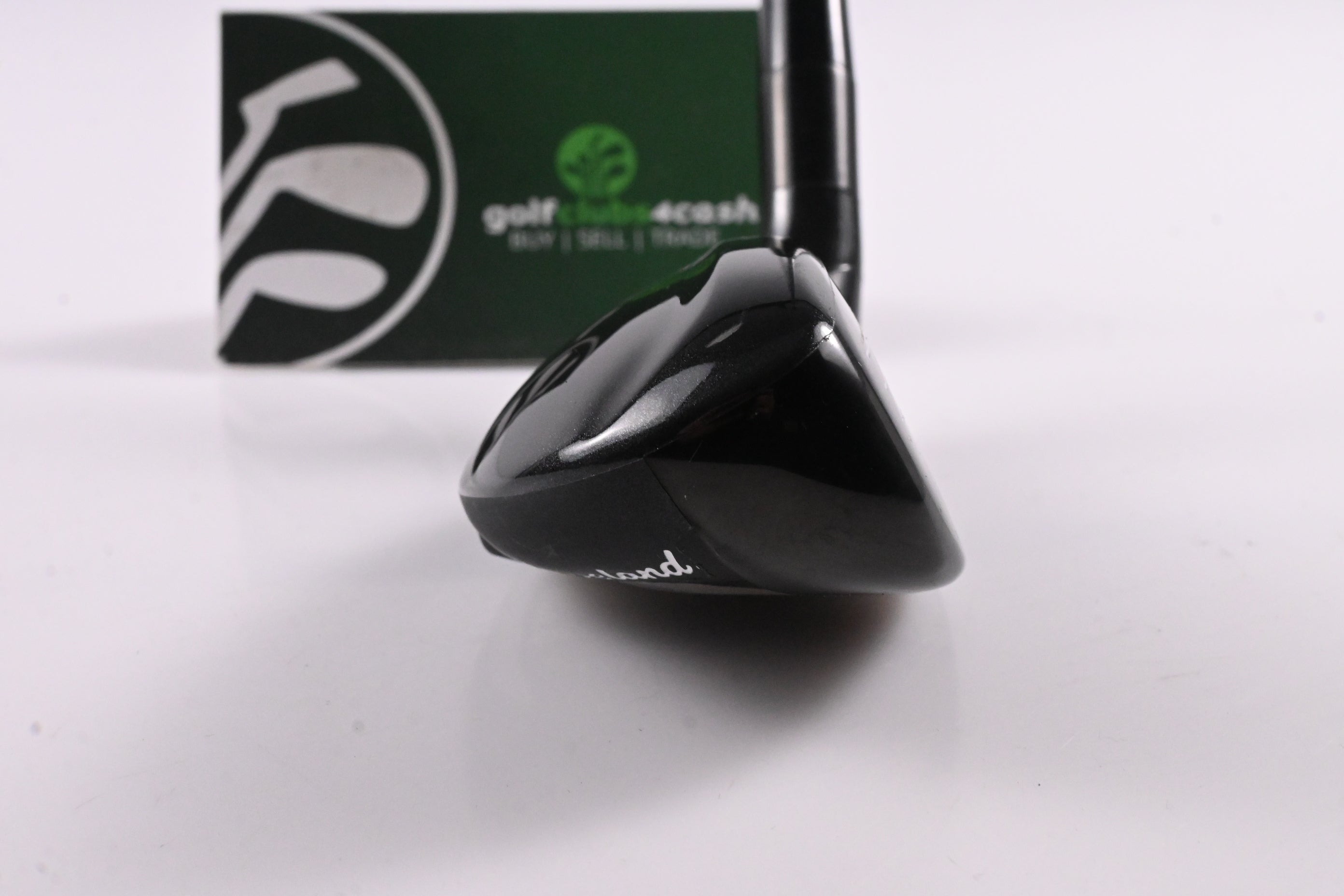 Ladies Cleveland Halo XL #6 Hybrid / 27 Degree / Ladies Flex Aldila Ascent 40 Shaft