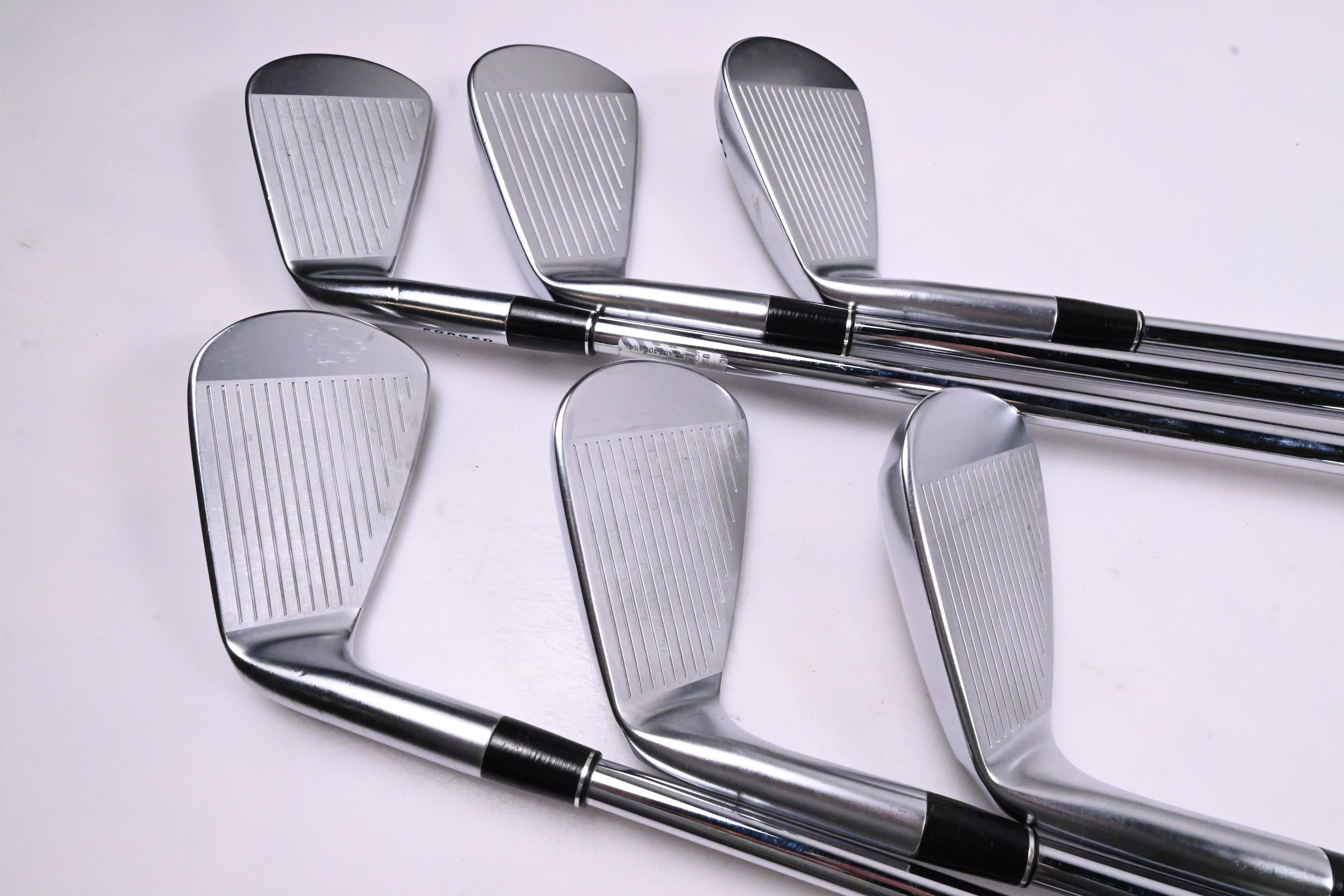 Srixon ZX5 MK II Irons / 6-PW+GW / Regular Flex N.S.Pro Modus³ Tour 105 Shafts