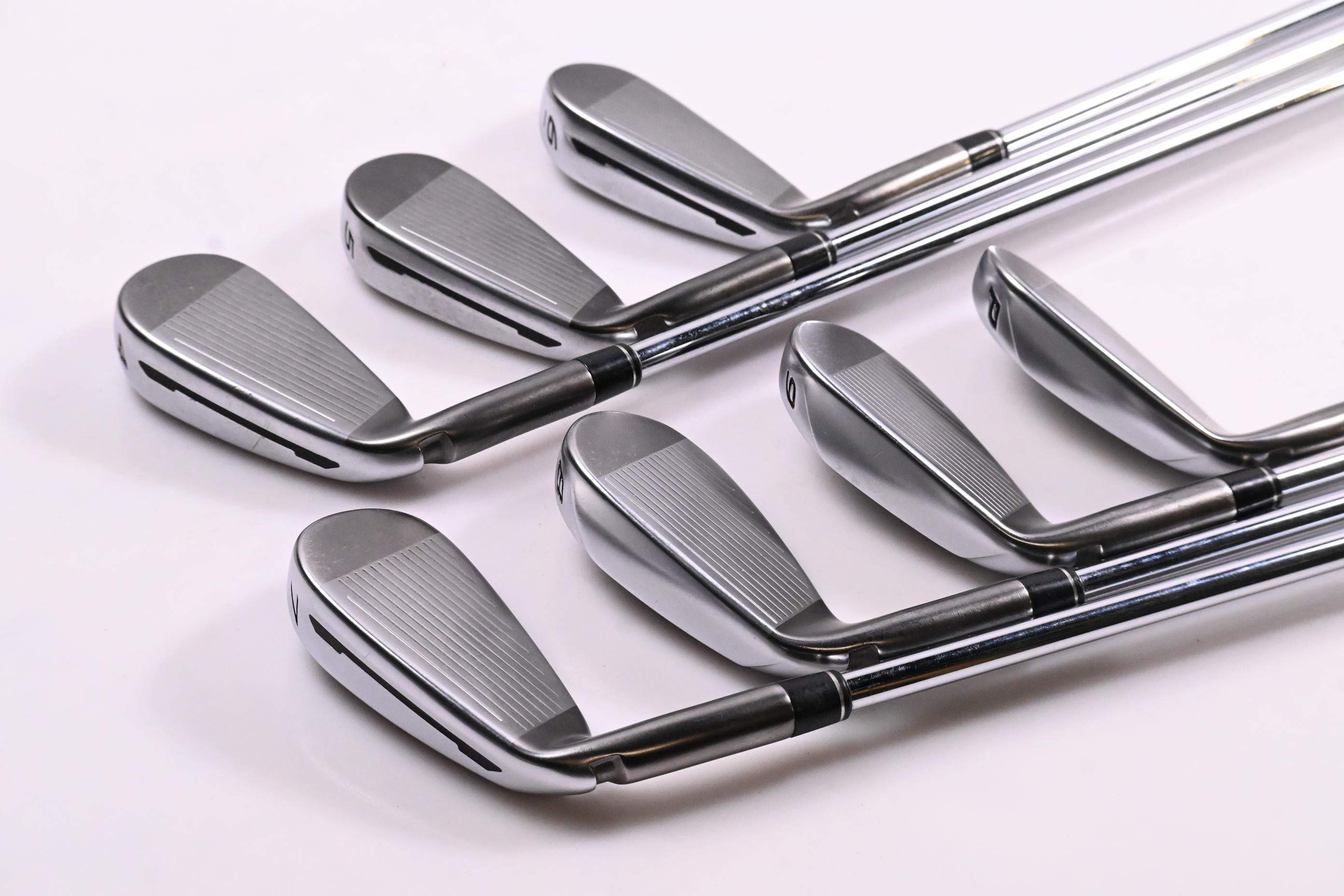 Taylormade Speedblade Irons / 4-PW / Regular Flex Speedblade 85 Shafts