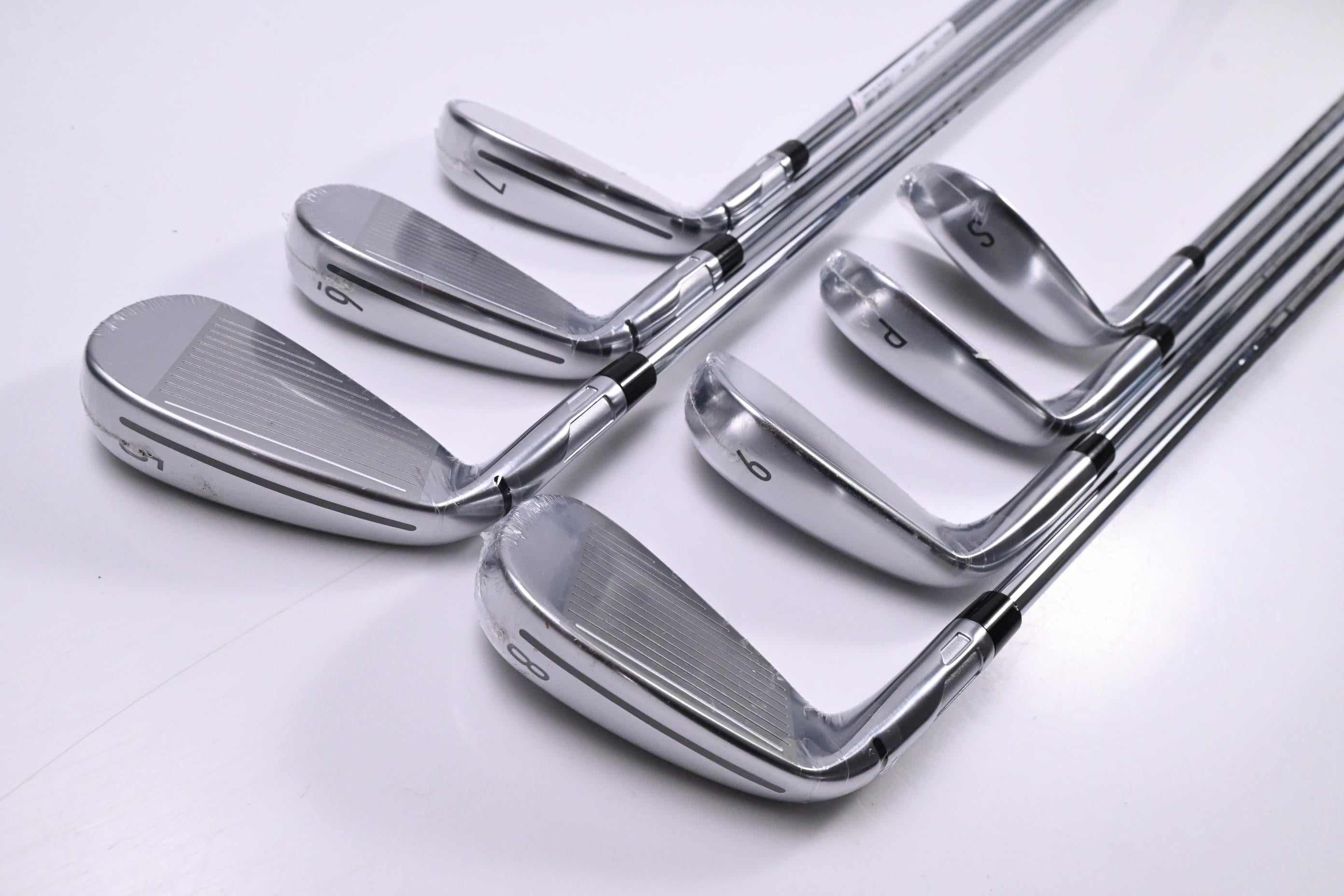 Taylormade Qi Max Irons / 5-PW+SW / Stiff Flex KBS MAX MT 85 Shafts