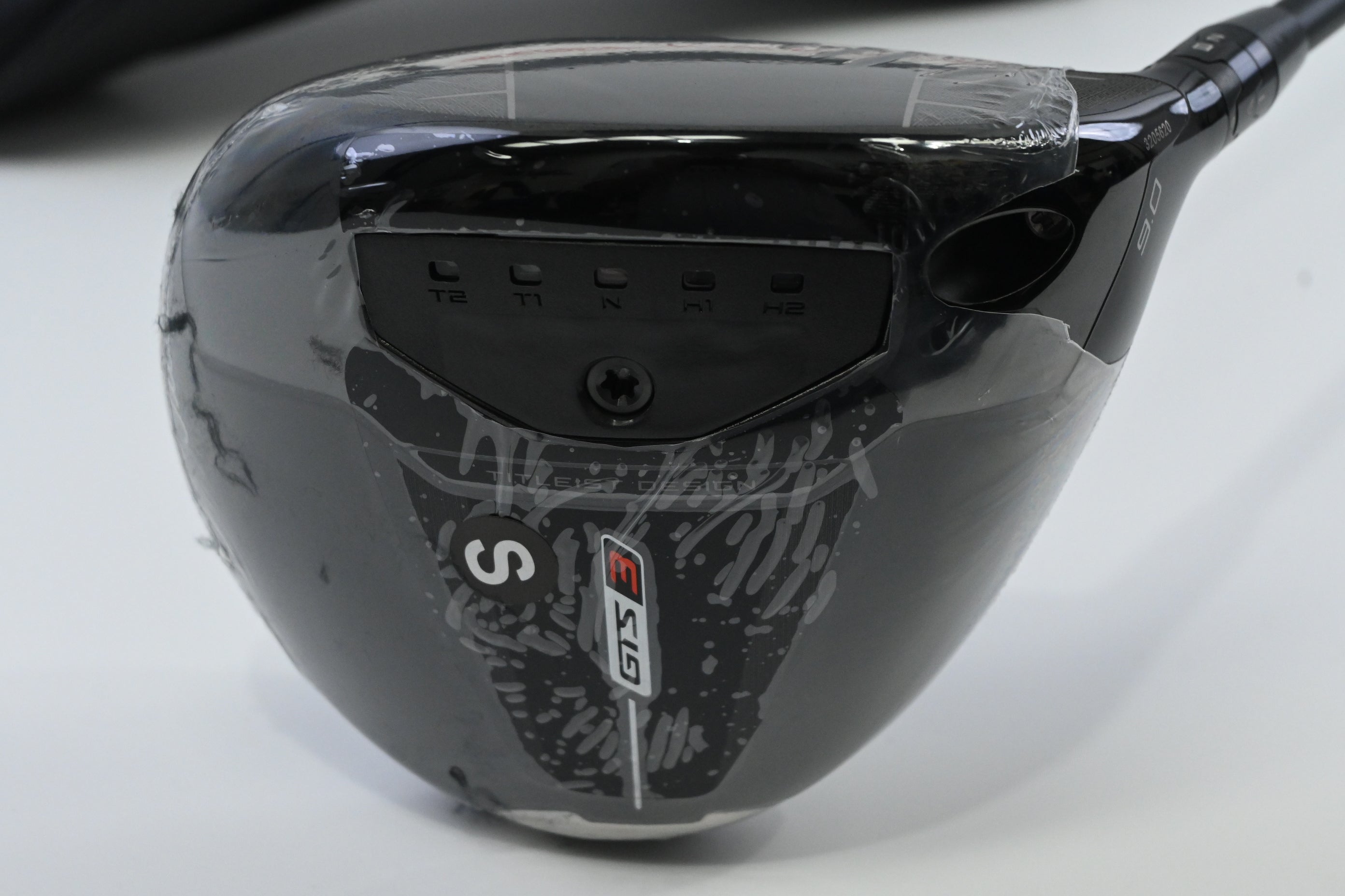 Titleist GTS3 Driver / 9 Degree / Stiff Flex Project X Titan Black 60 Shaft