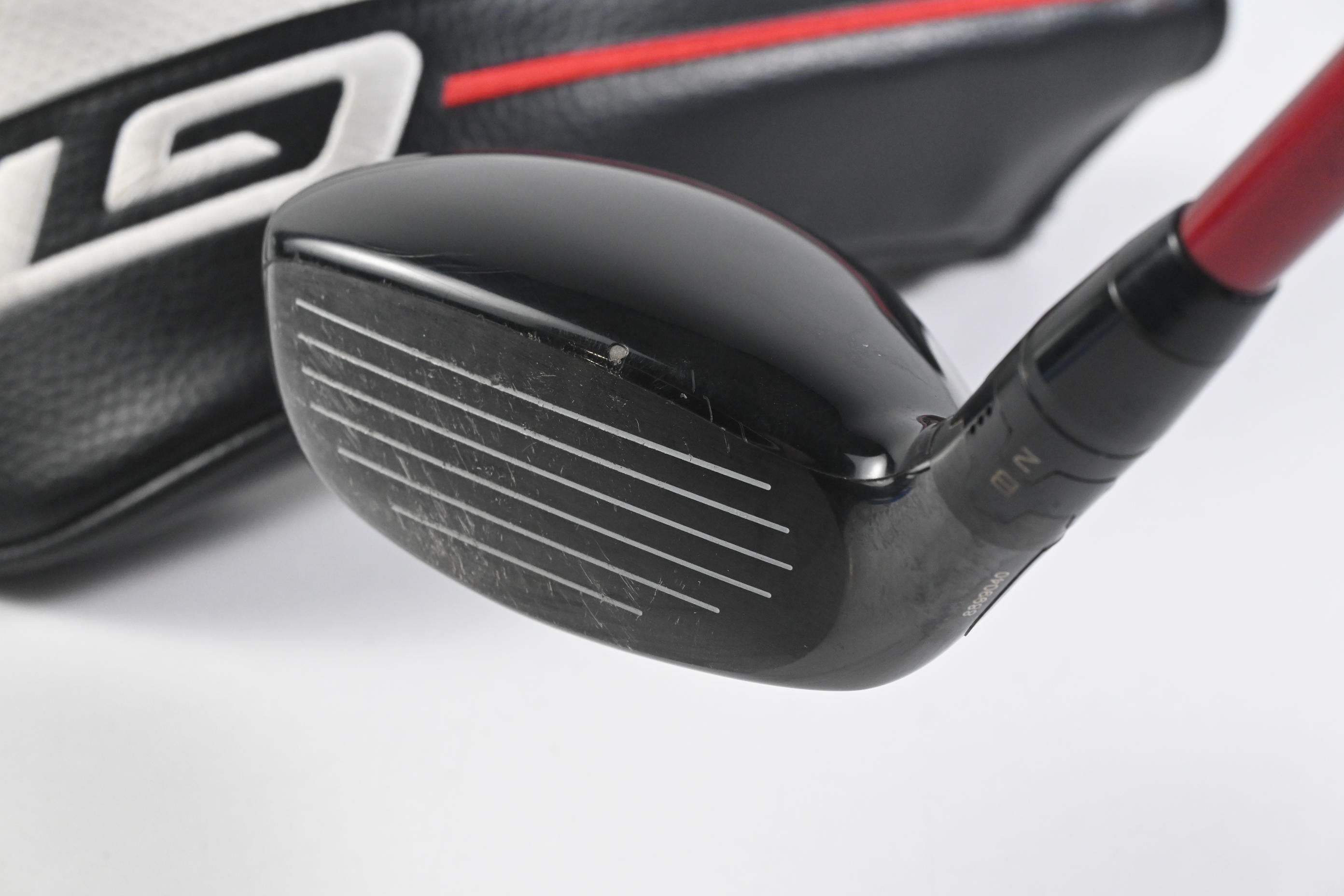 Titleist GT2 #3 Hybrid / 18 Degree / Stiff Flex Denali Red 70 Shaft