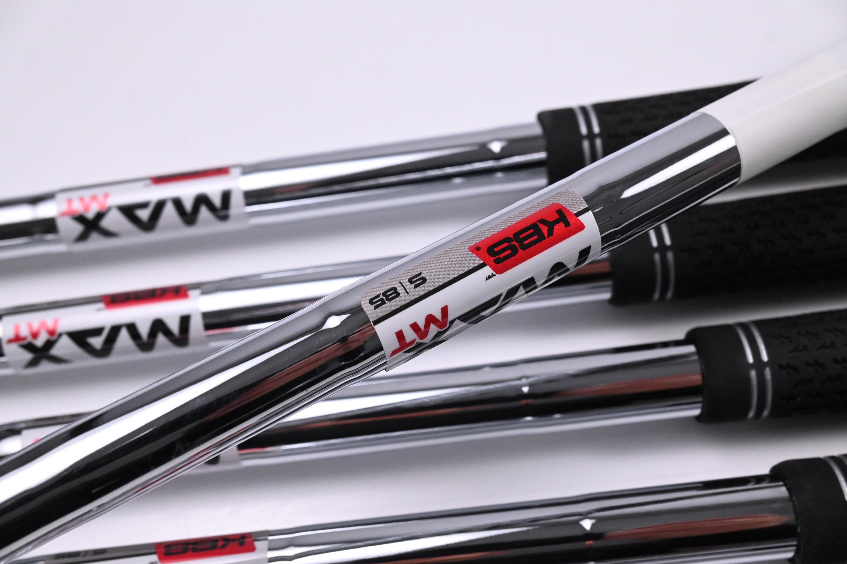 Taylormade Qi Max Irons / 5-PW+SW / Stiff Flex KBS MAX MT 85 Shafts