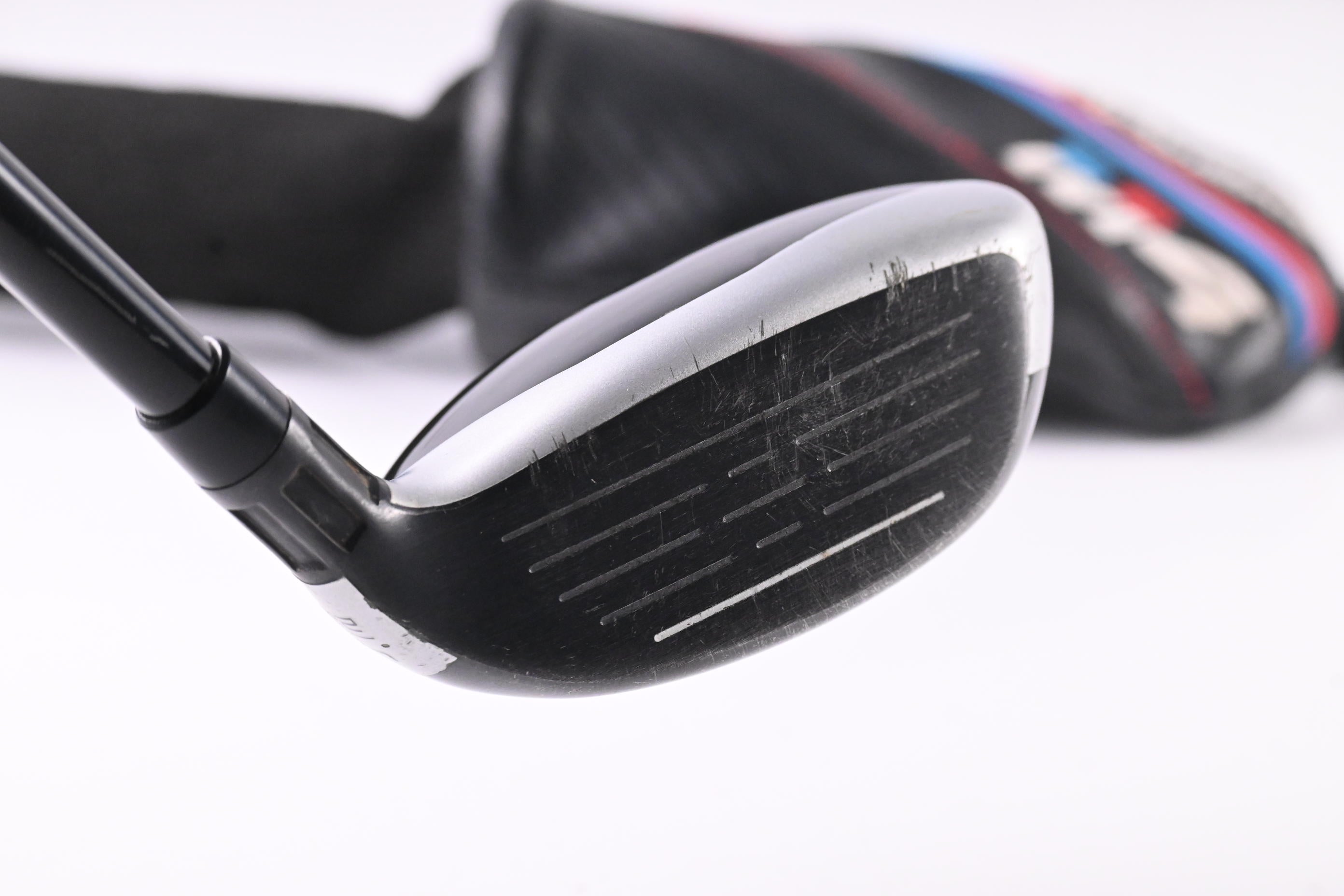 Left Hand Taylormade M4 #4 Hybrid / 22 Degree / Regular Flex Atmos Red 6 Shaft