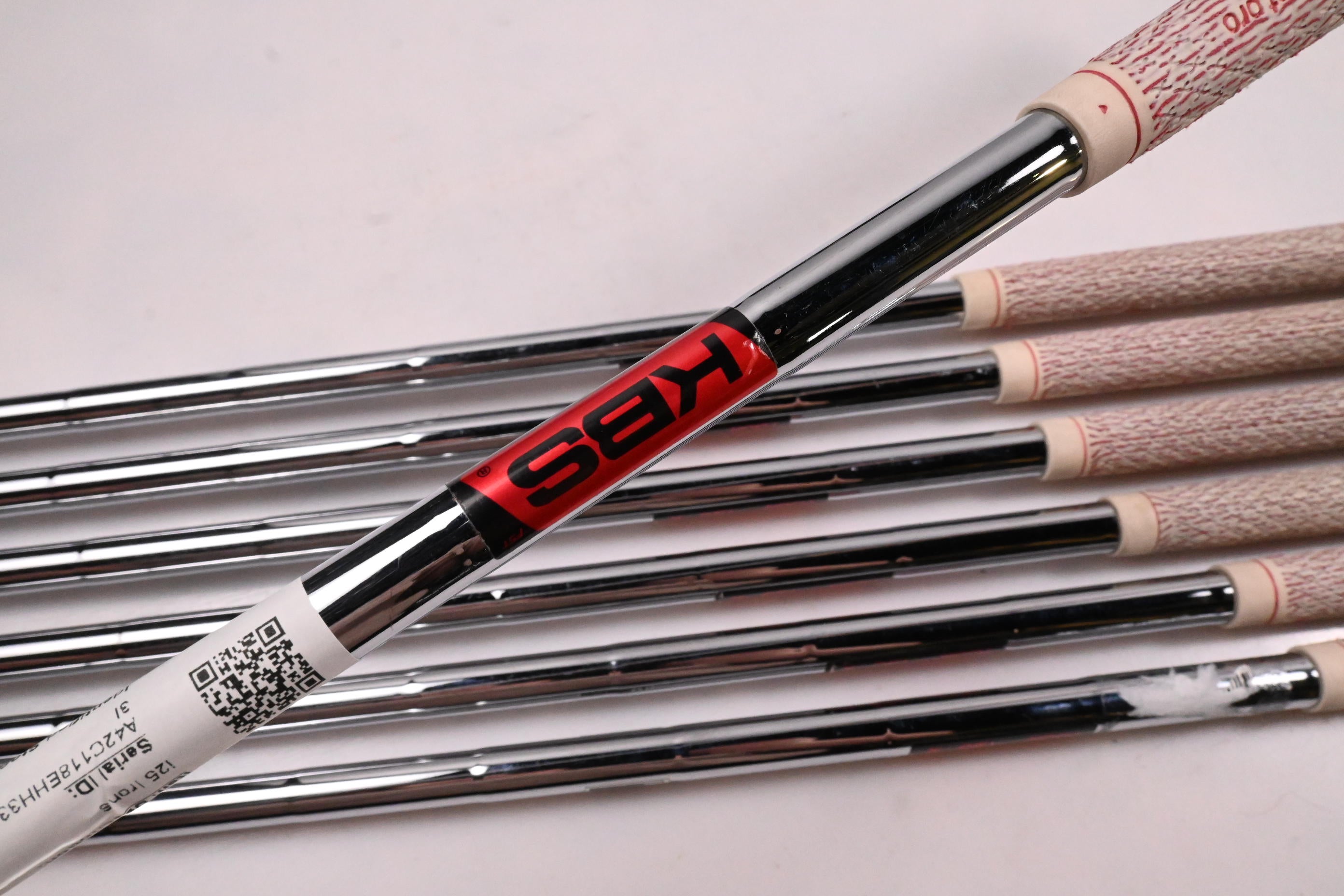 Ping i25 Irons / 4-PW / Blue Dot / X-Flex KBS Tour 130 Shafts