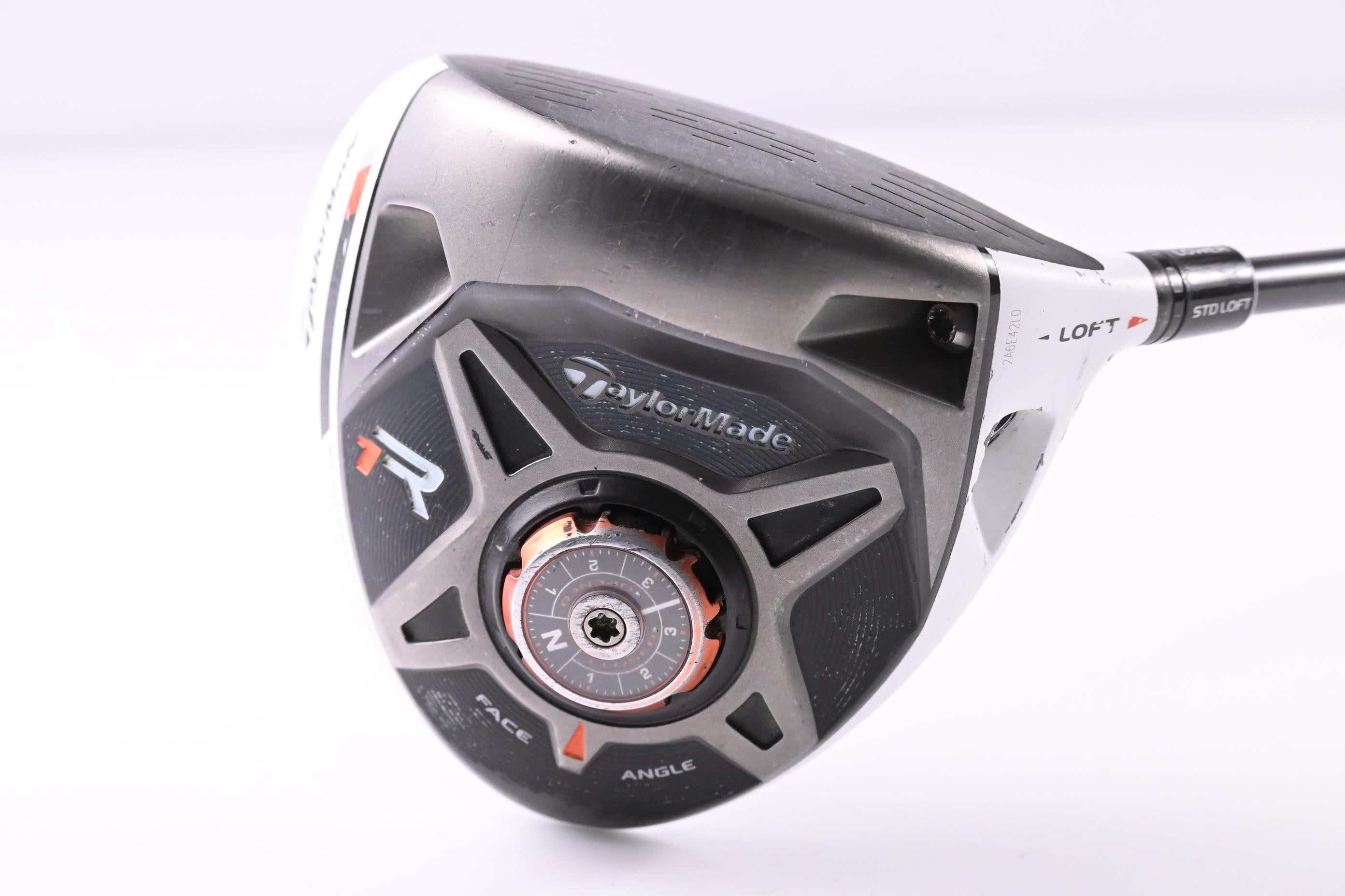 Taylormade R1 Driver / 8-12 Degree / Stiff Flex Fujikura Speeder 57 Evolution