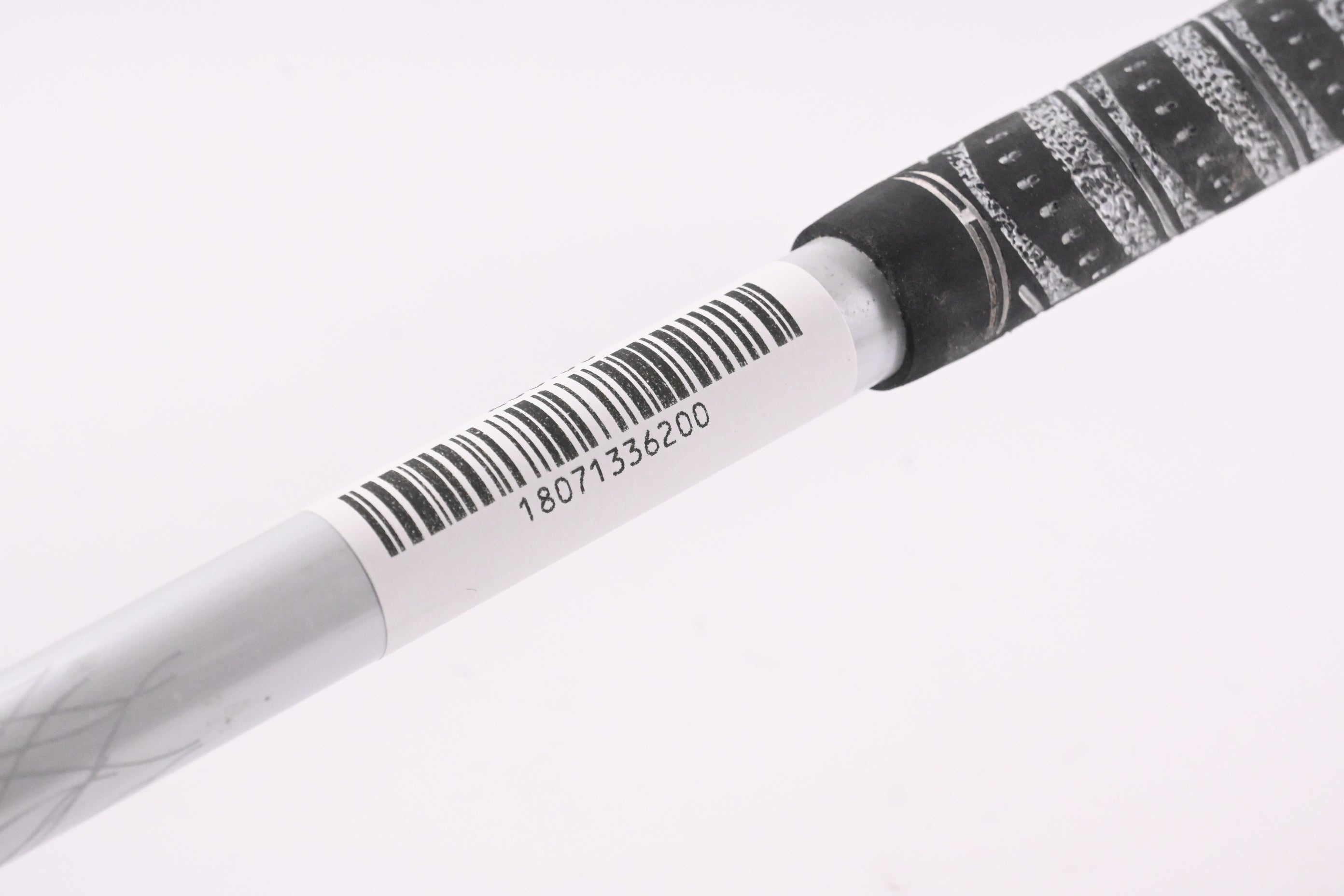 Tour Edge EXS Pro #4 Hybrid / 22 Degree / Stiff Flex Kuro Kage Silver 80 Shaft