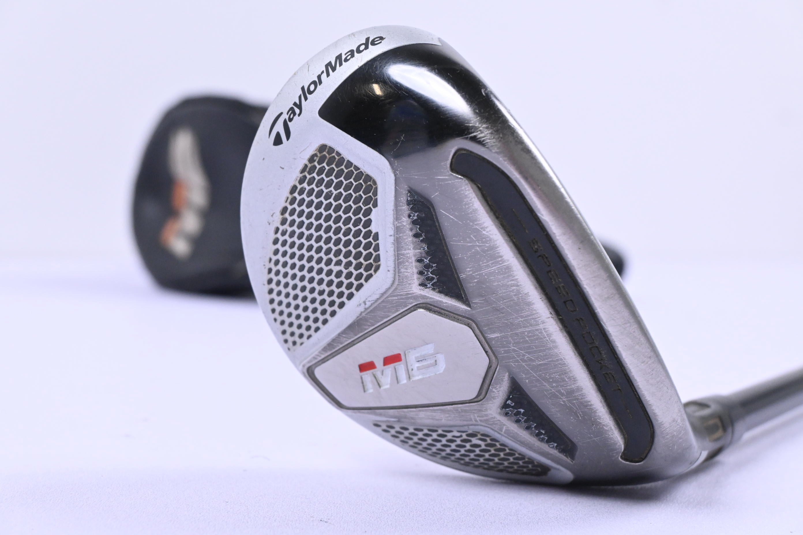 Taylormade M6 #6 Hybrid / 28 Degree / Senior Flex Fujikura Atmos Orange 5 Shaft